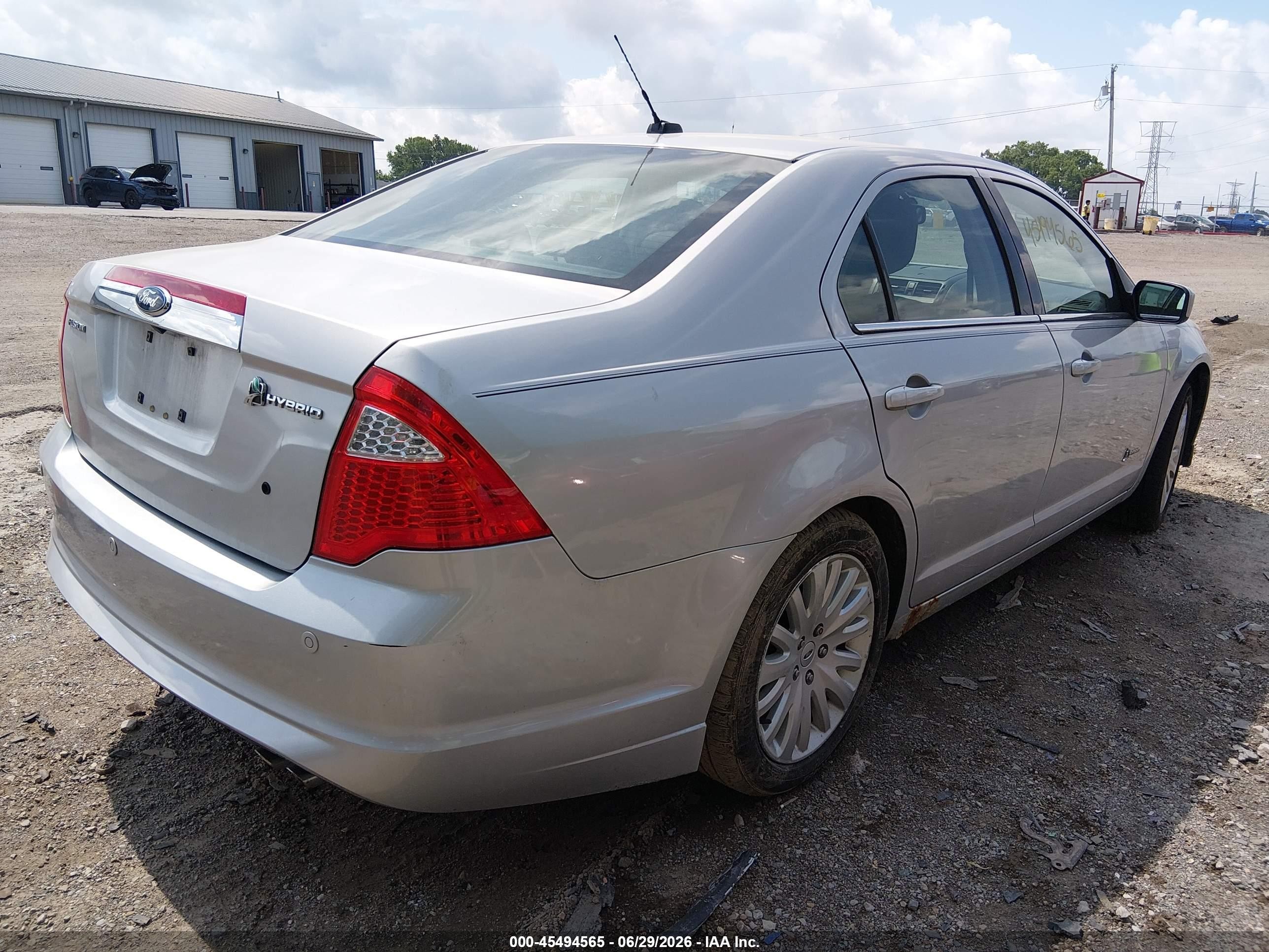 2010 Ford Fusion Hybrid   Silver vin: 3FADP0L30AR225741