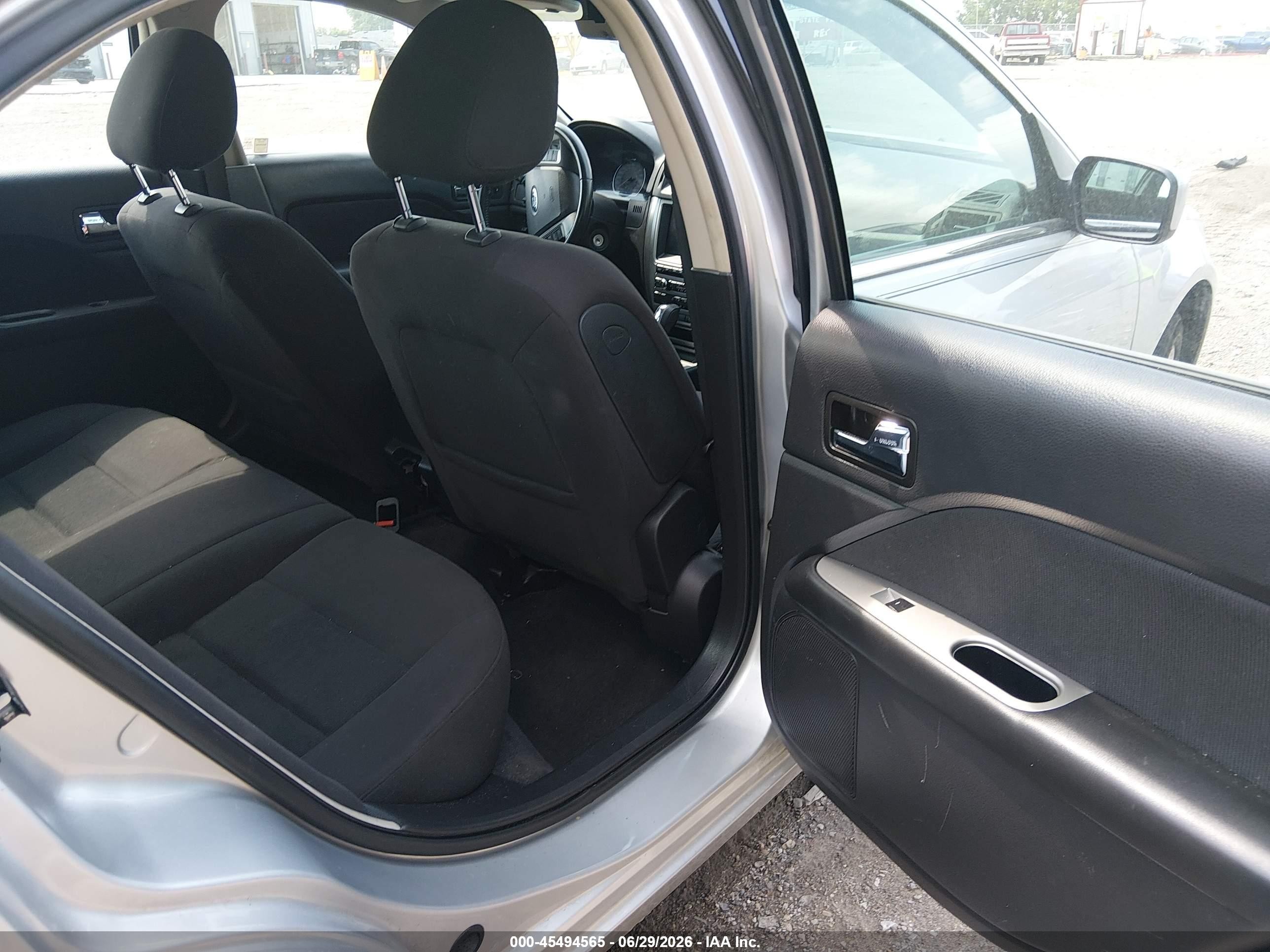 2010 Ford Fusion Hybrid   Silver vin: 3FADP0L30AR225741