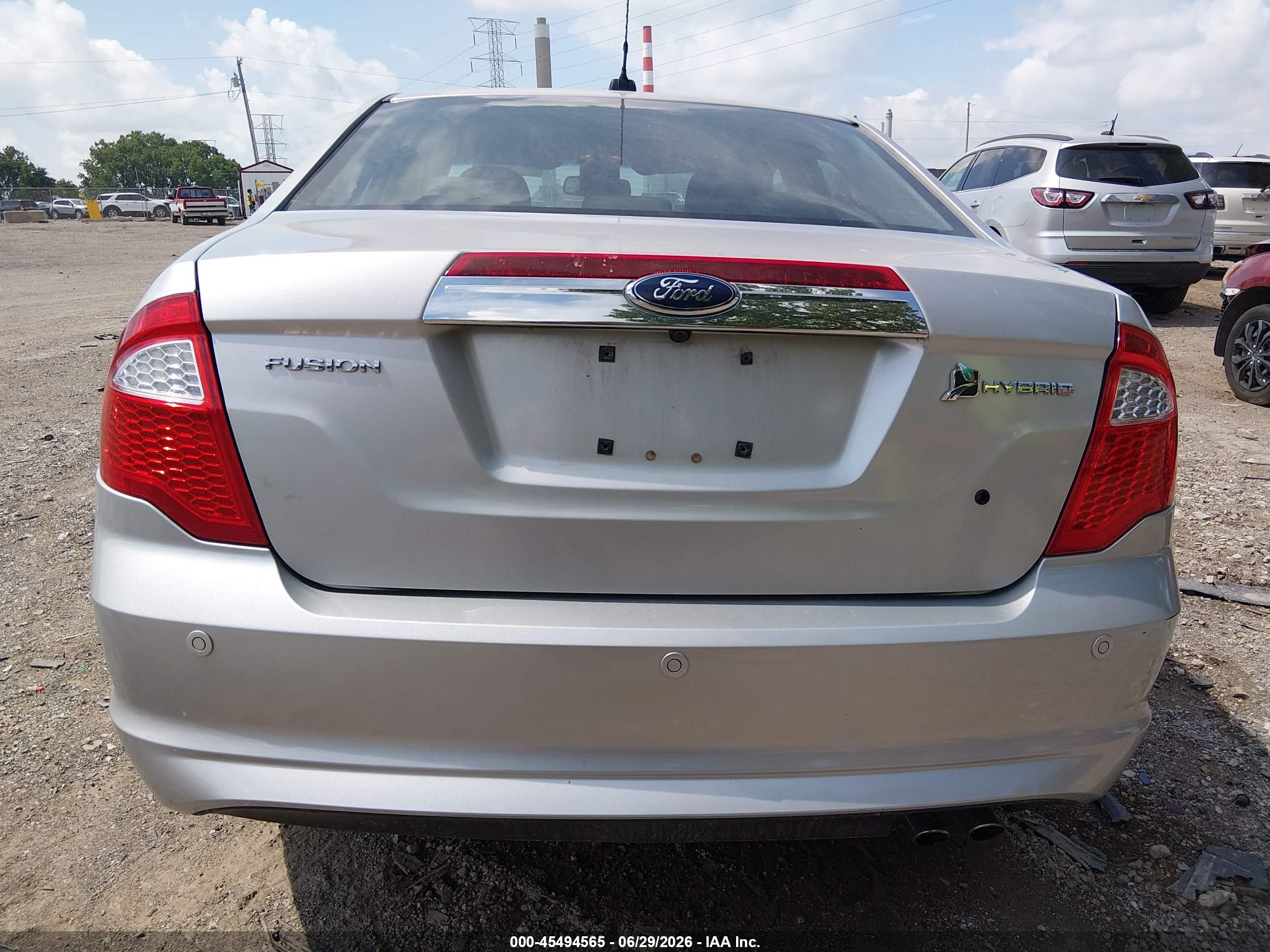 2010 Ford Fusion Hybrid   Silver vin: 3FADP0L30AR225741