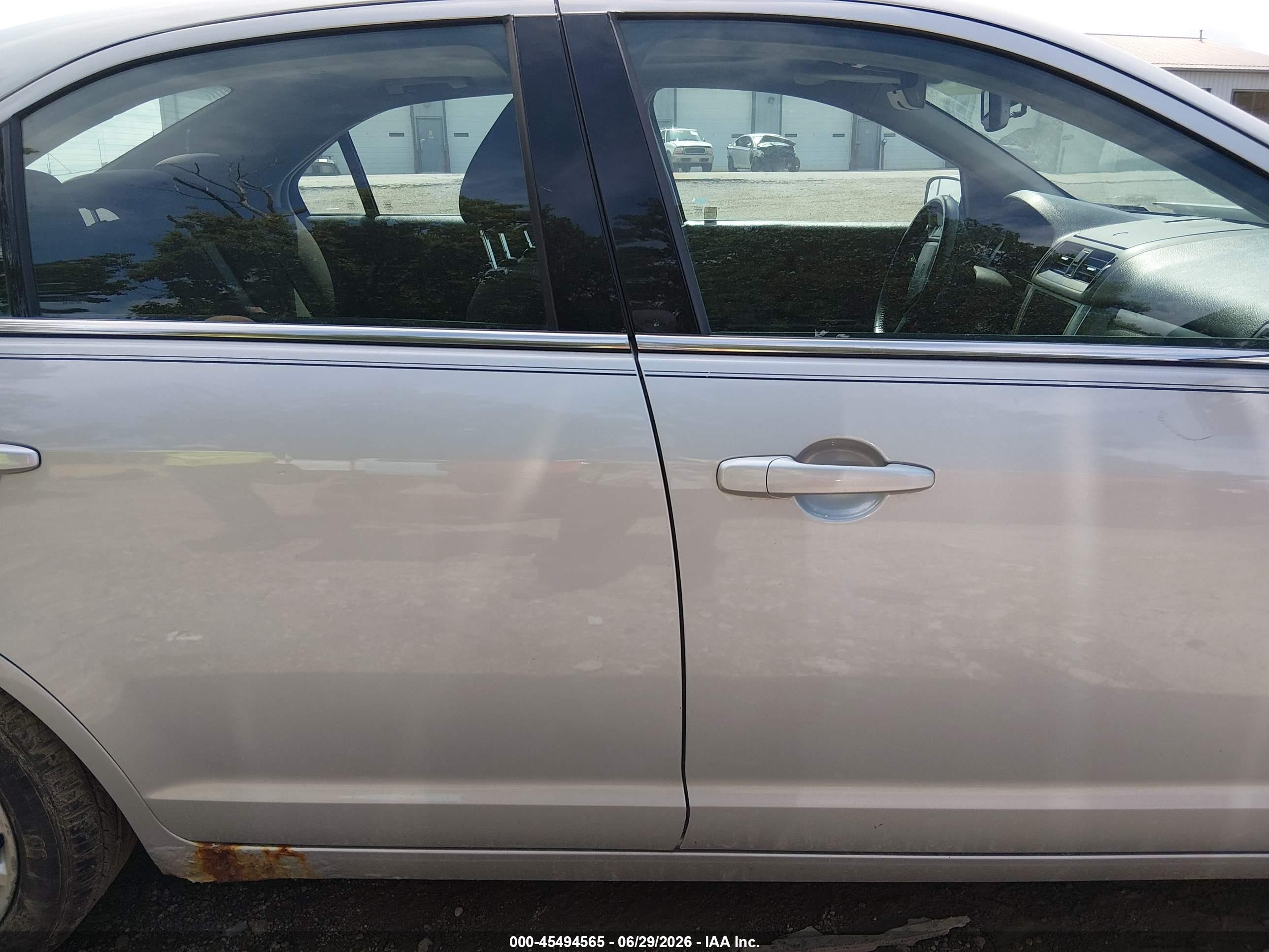 2010 Ford Fusion Hybrid   Silver vin: 3FADP0L30AR225741
