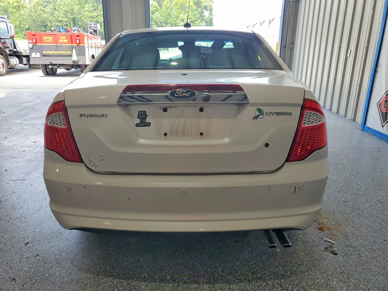 2011 Ford Fusion Hybrid White vin: 3FADP0L30BR129223