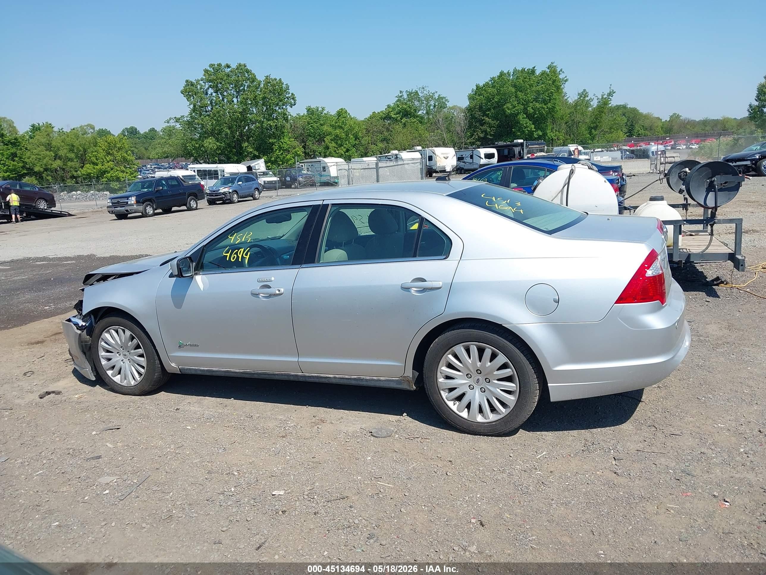 2011 Ford Fusion Hybrid   Серебряный vin: 3FADP0L30BR275427