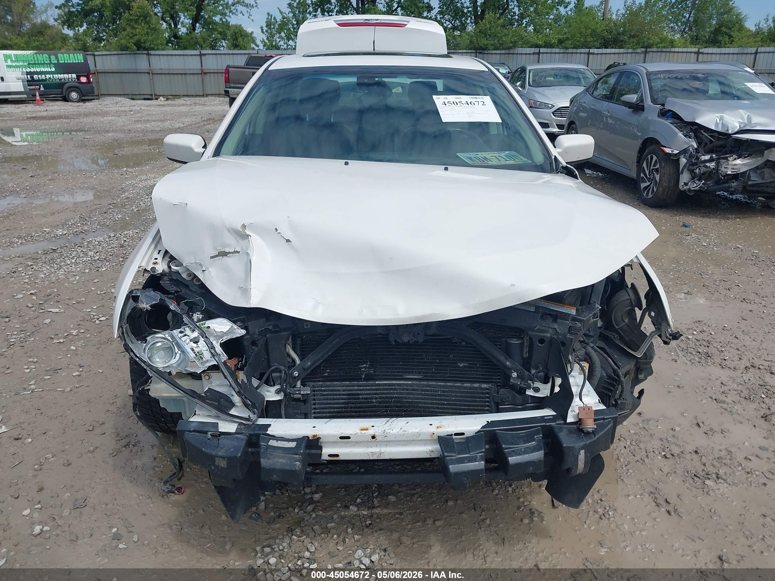 2011 Ford Fusion Hybrid   White vin: 3FADP0L30BR314842