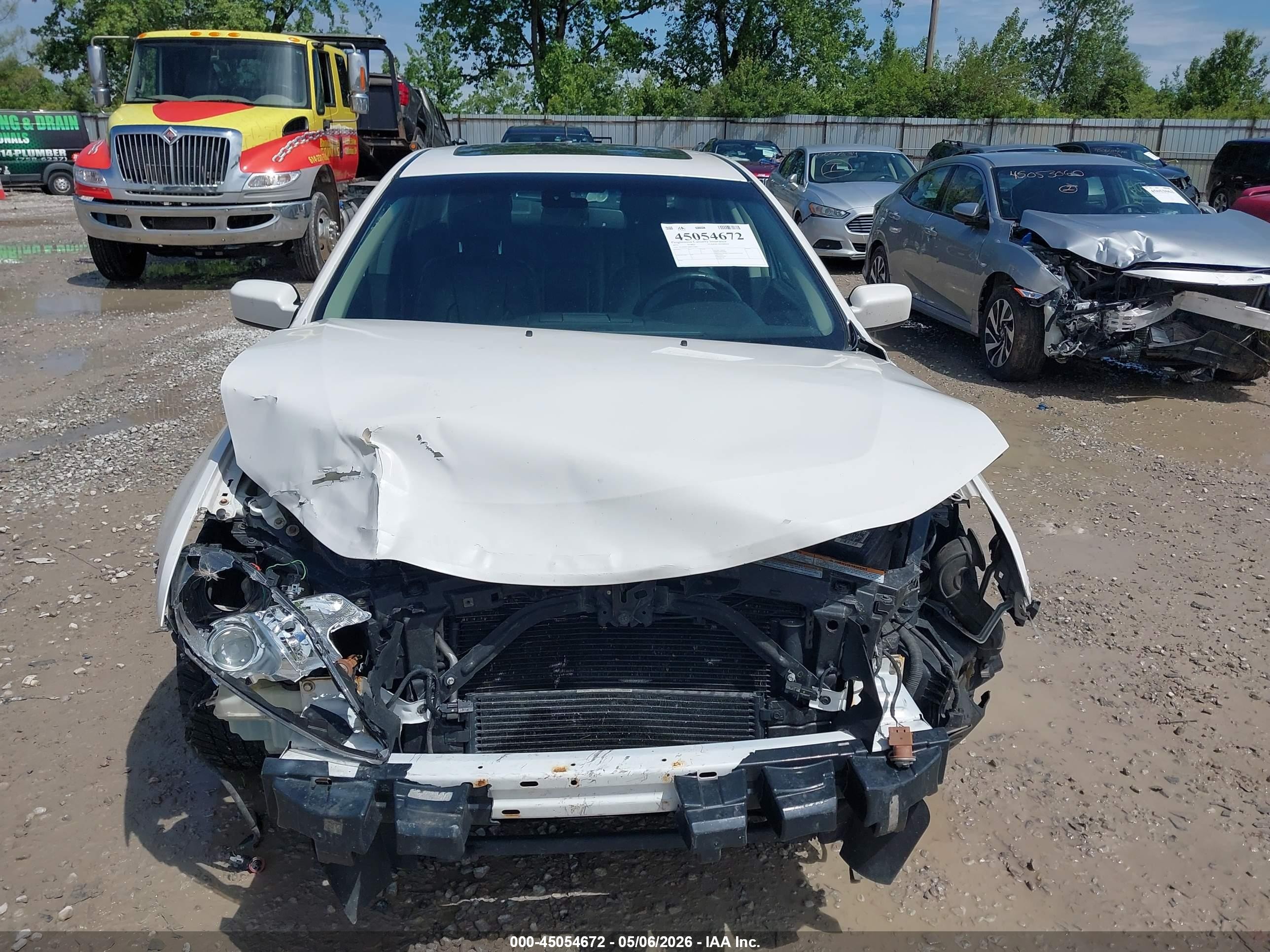 2011 Ford Fusion Hybrid   White vin: 3FADP0L30BR314842