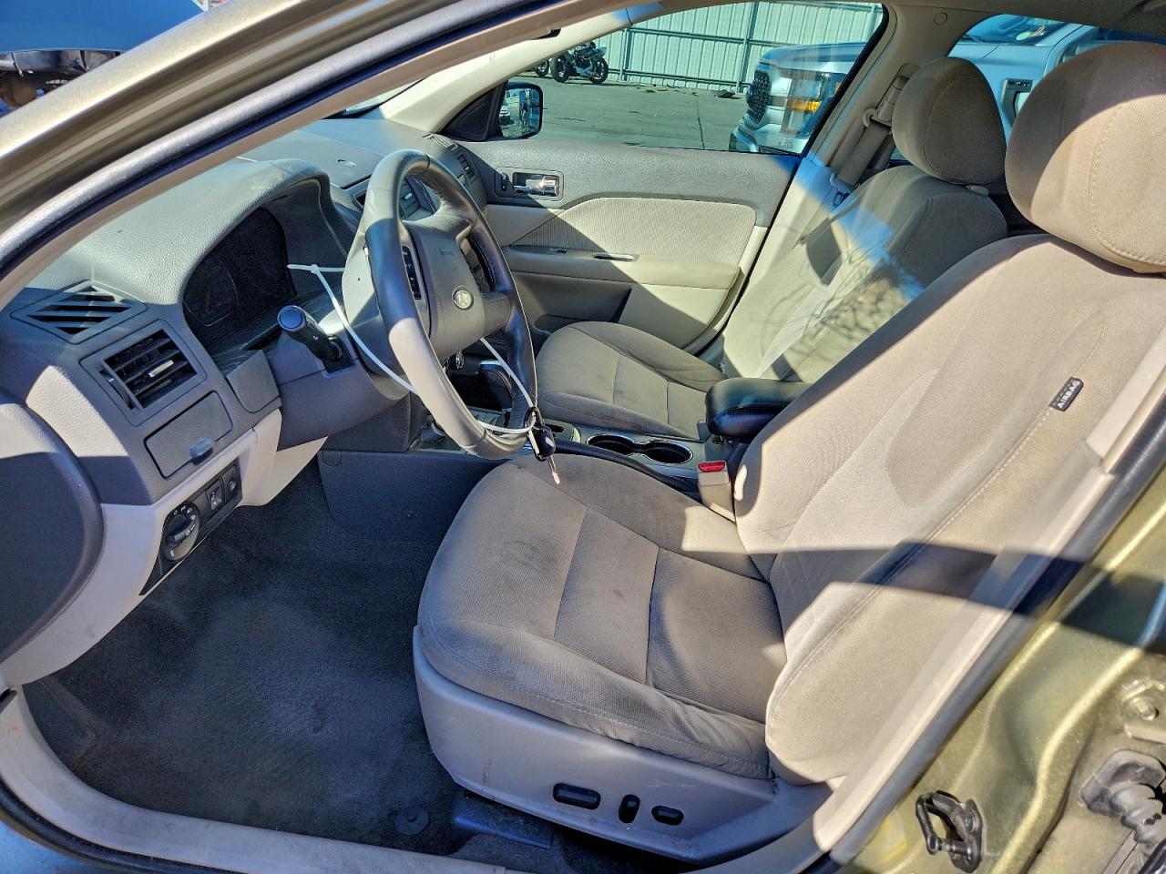2012 Ford Fusion Hybrid Green vin: 3FADP0L30CR184742