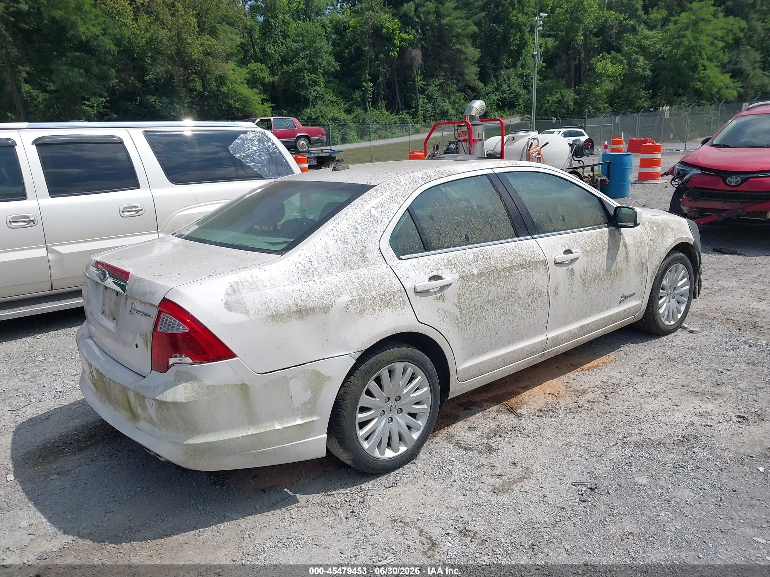 2012 Ford Fusion Hybrid   White vin: 3FADP0L30CR246432