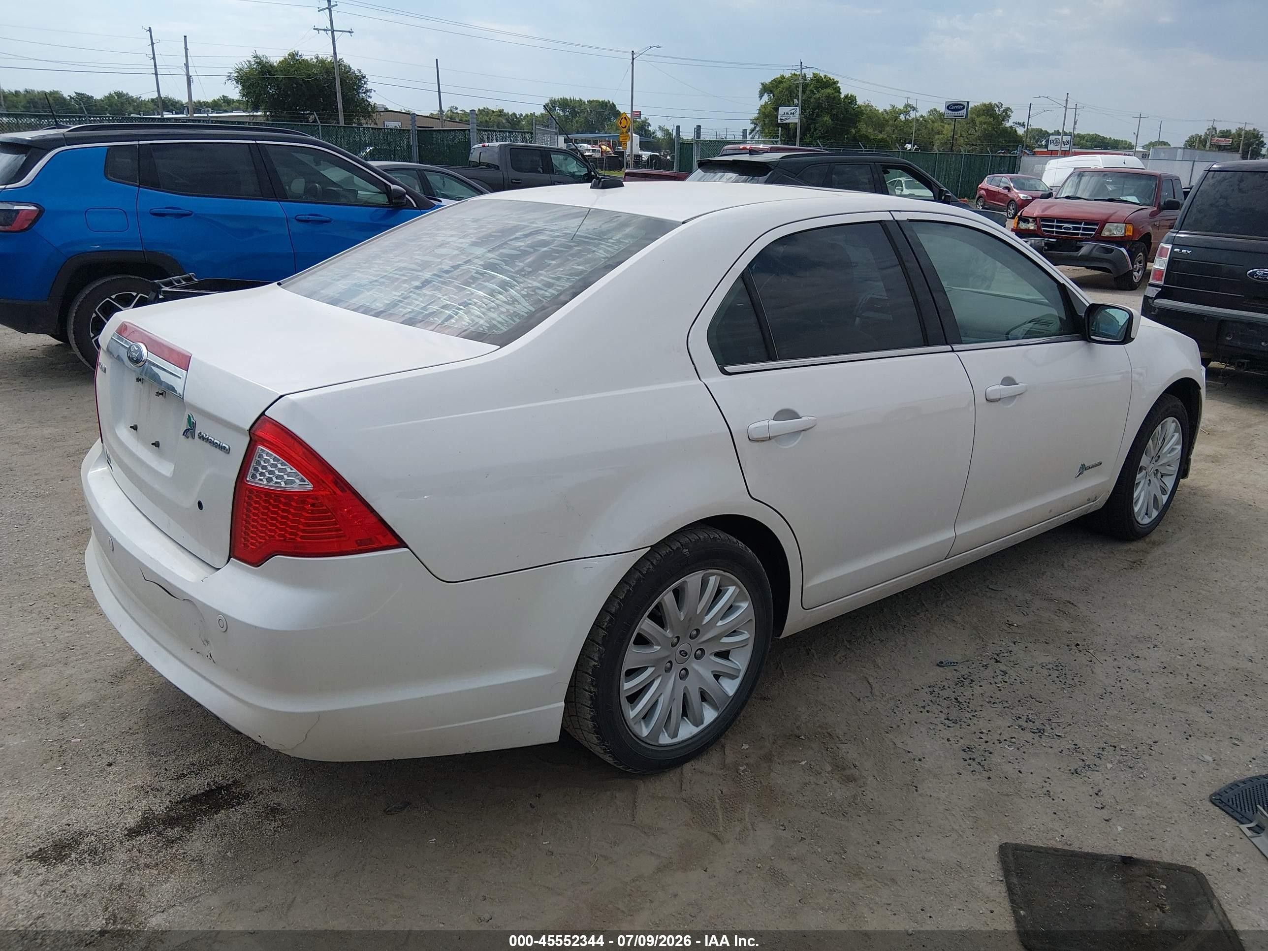 2012 Ford Fusion Hybrid   White vin: 3FADP0L30CR372578