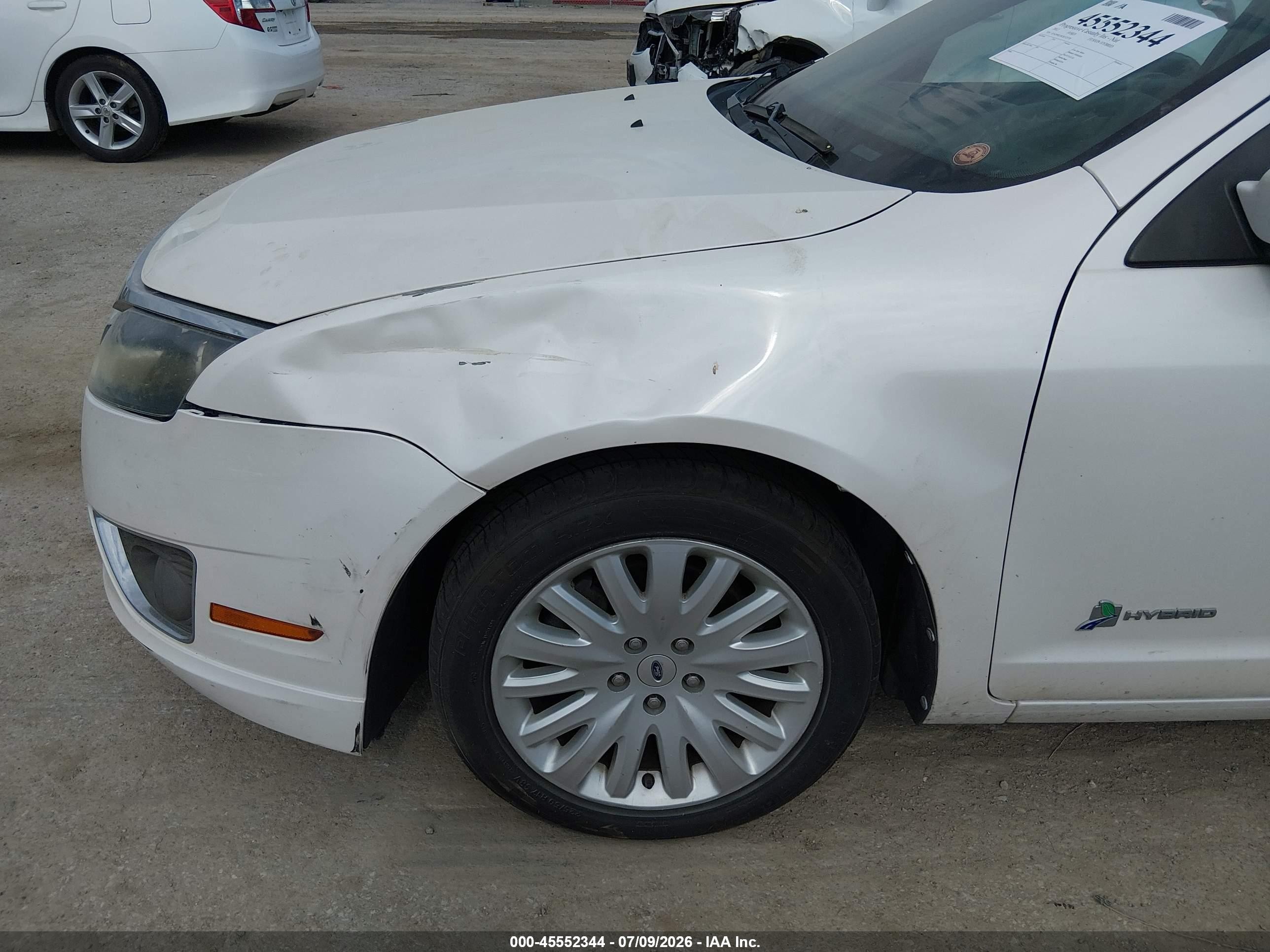 2012 Ford Fusion Hybrid   White vin: 3FADP0L30CR372578