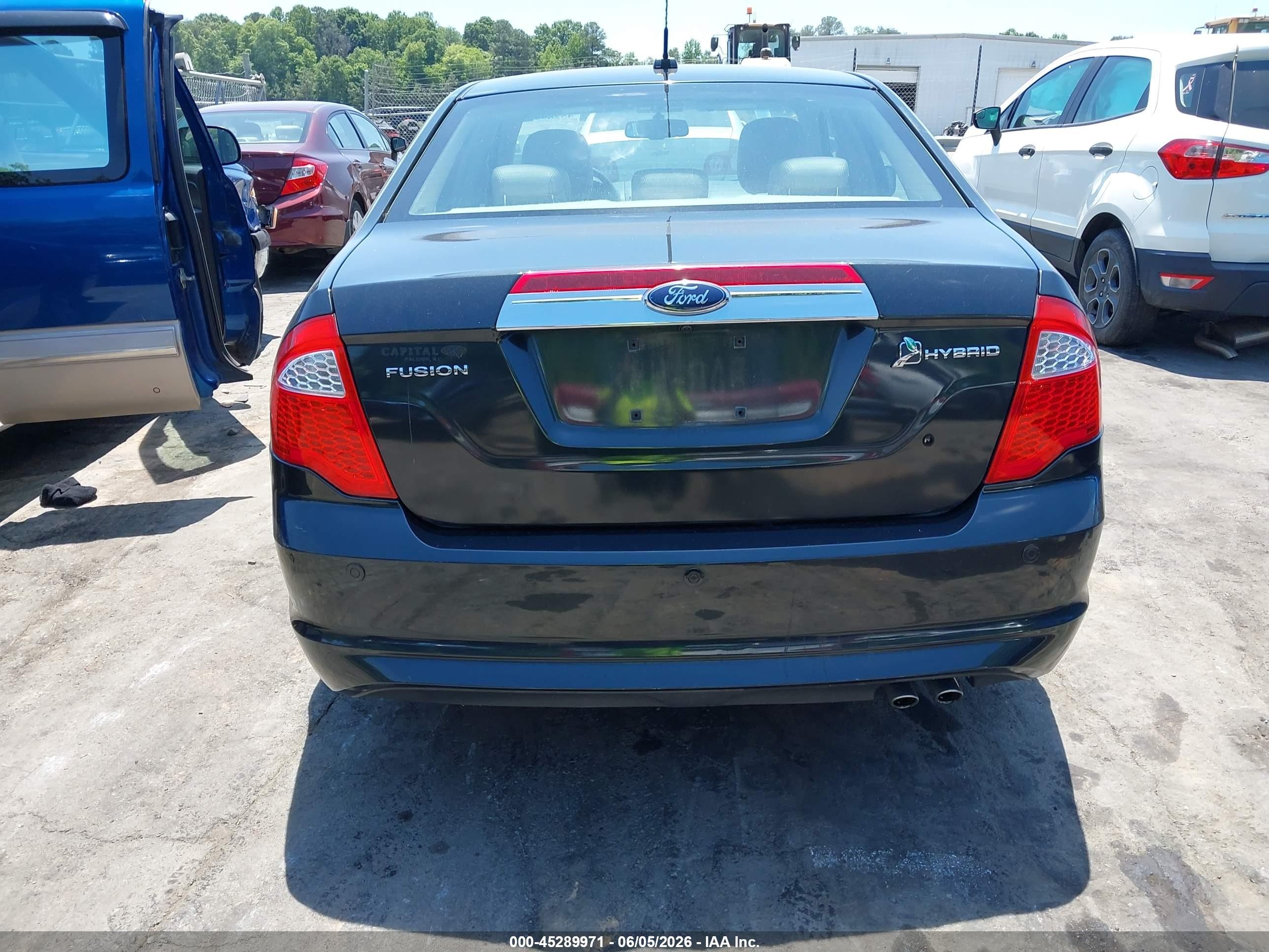 2010 Ford Fusion Hybrid   Black vin: 3FADP0L31AR204719
