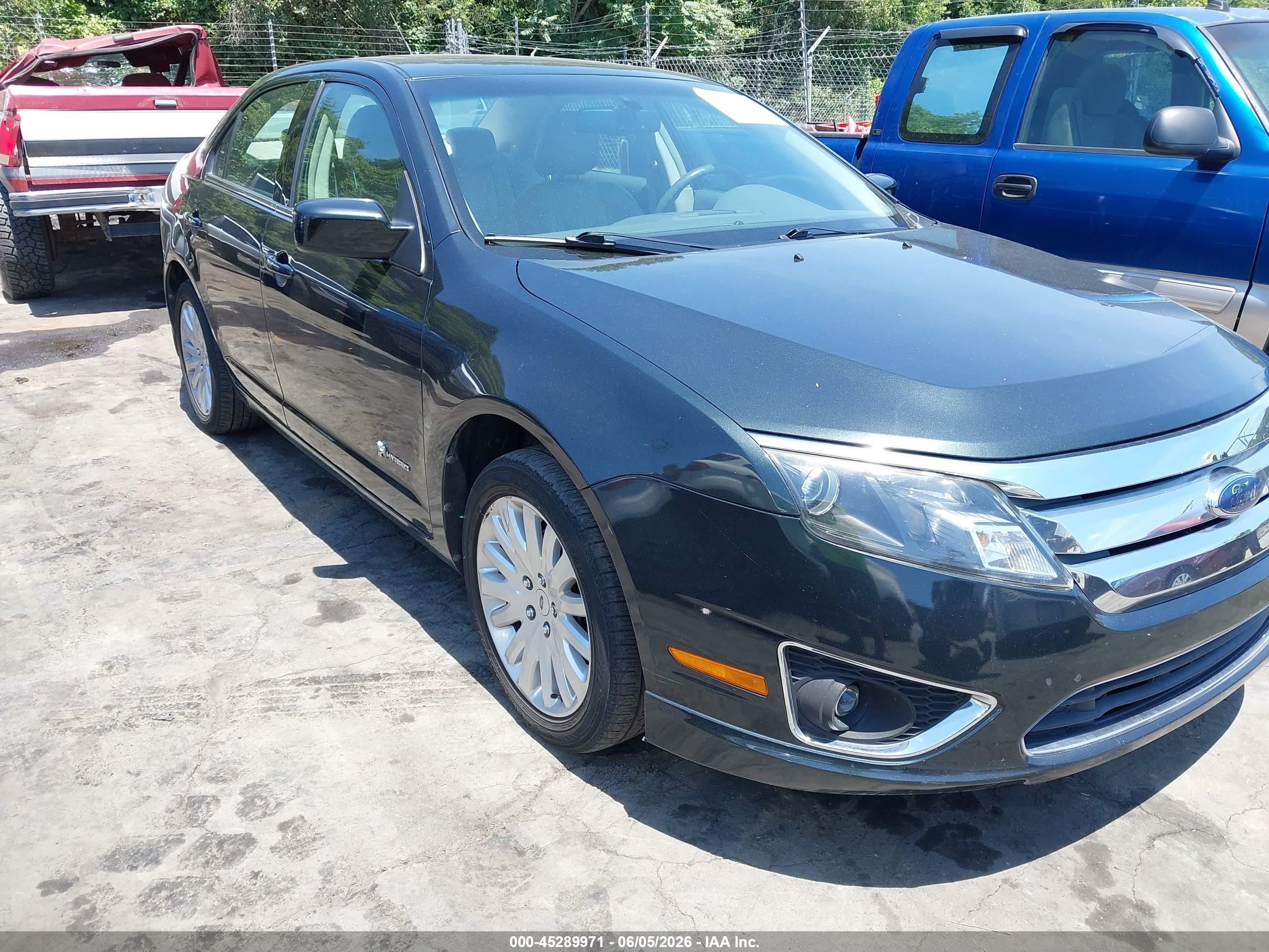 2010 Ford Fusion Hybrid   Black vin: 3FADP0L31AR204719