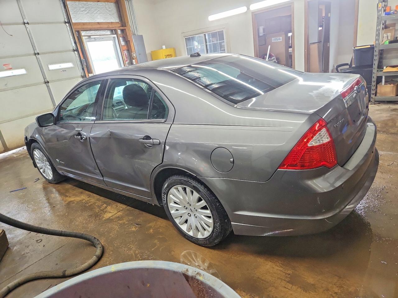 2010 Ford Fusion Hybrid Gray vin: 3FADP0L31AR227112
