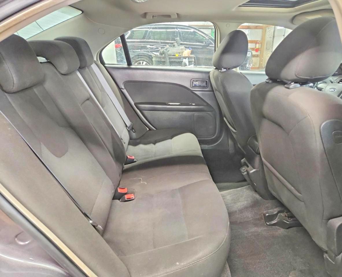 2010 Ford Fusion Hybrid Gray vin: 3FADP0L31AR227112