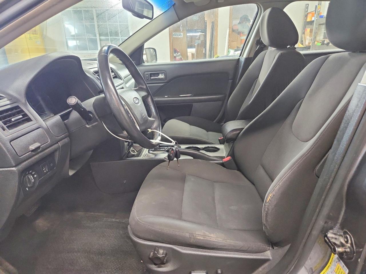 2010 Ford Fusion Hybrid Gray vin: 3FADP0L31AR227112
