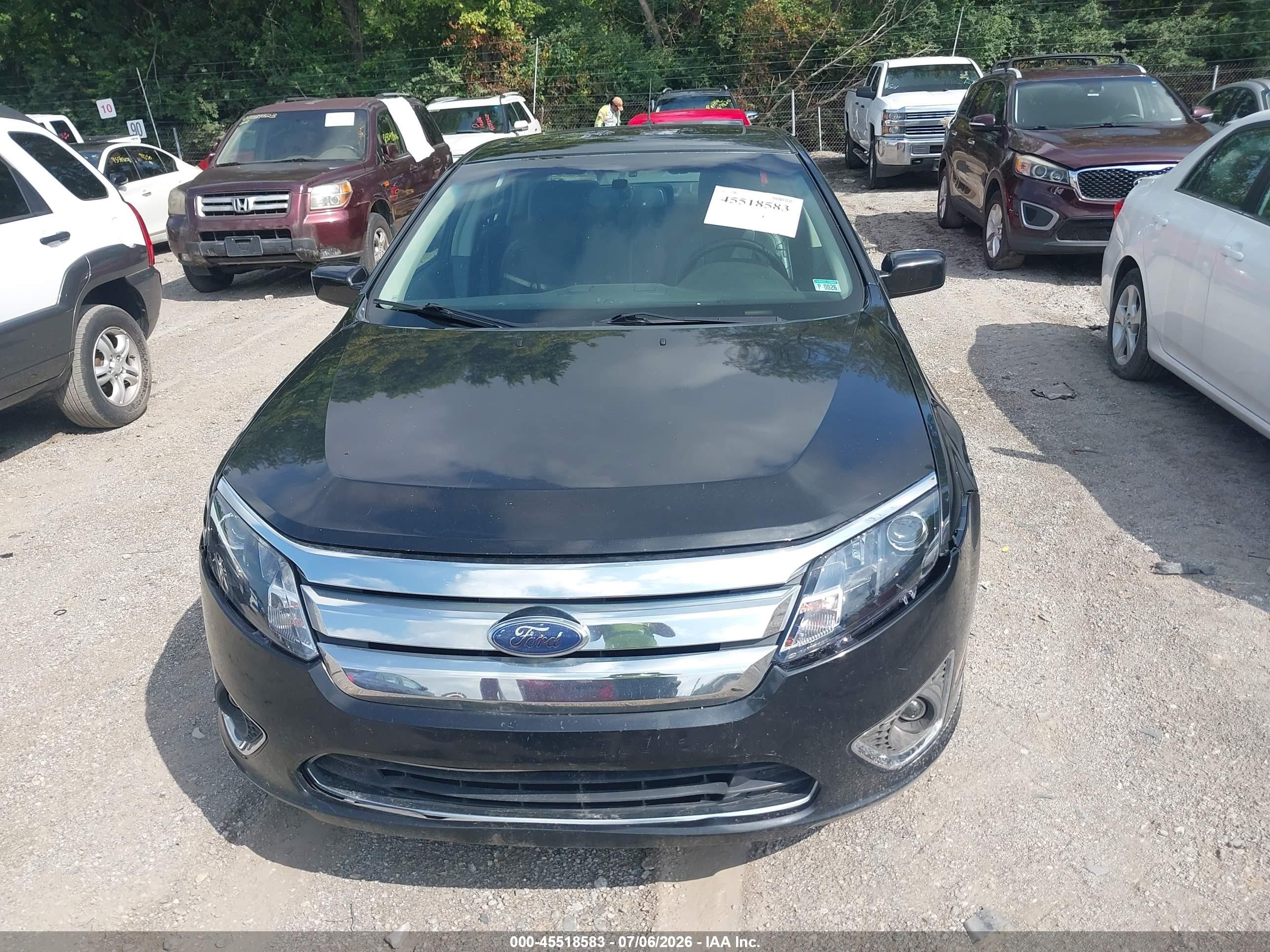 2010 Ford Fusion Hybrid   Black vin: 3FADP0L31AR267870
