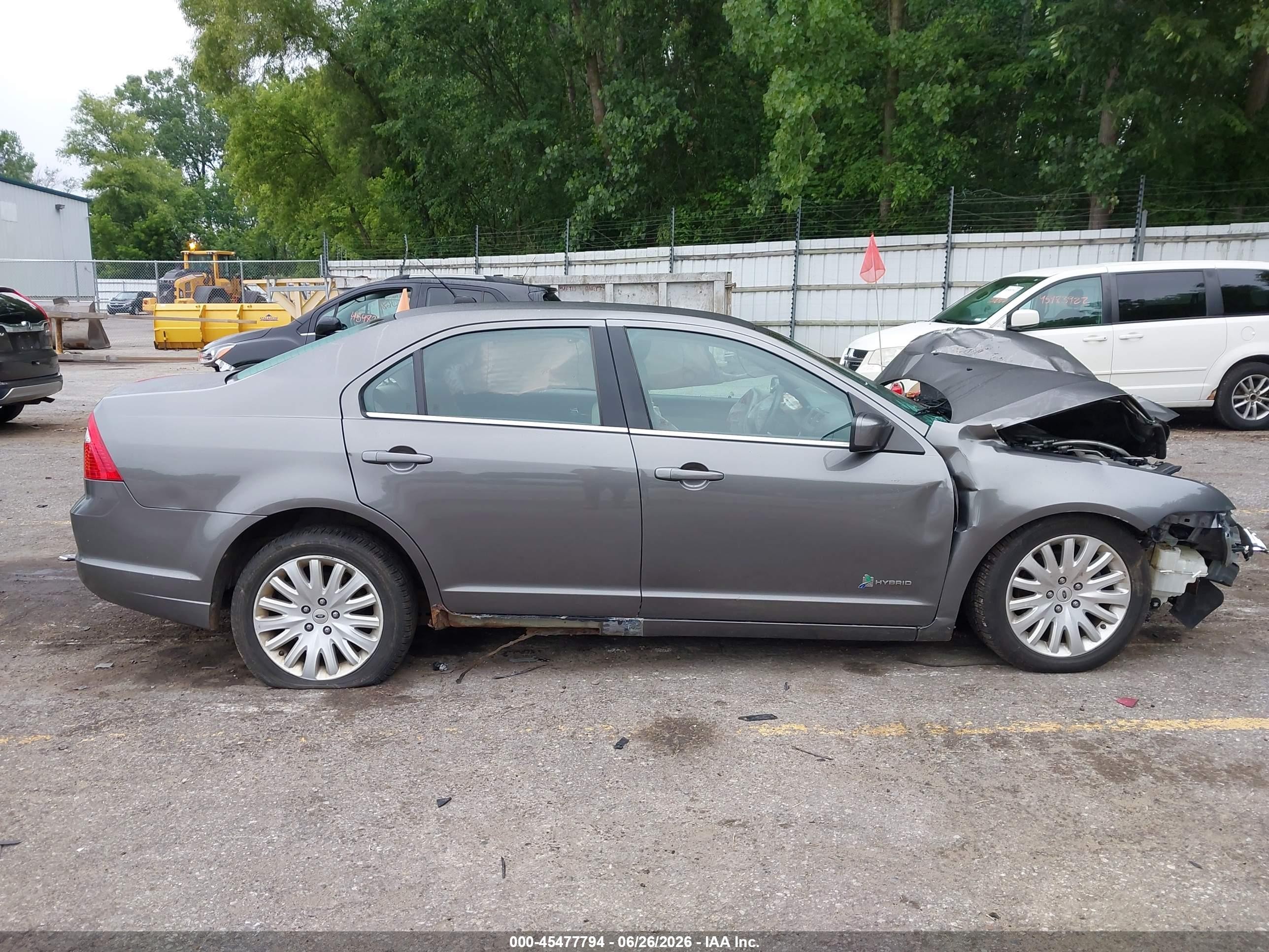 2011 Ford Fusion Hybrid   Gray vin: 3FADP0L31BR174266