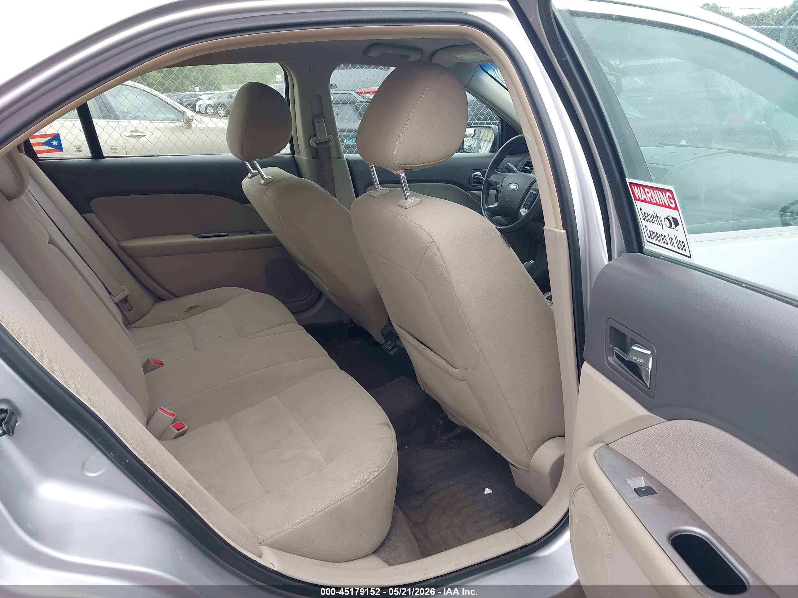 2011 Ford Fusion Hybrid   Серебряный vin: 3FADP0L31BR264422