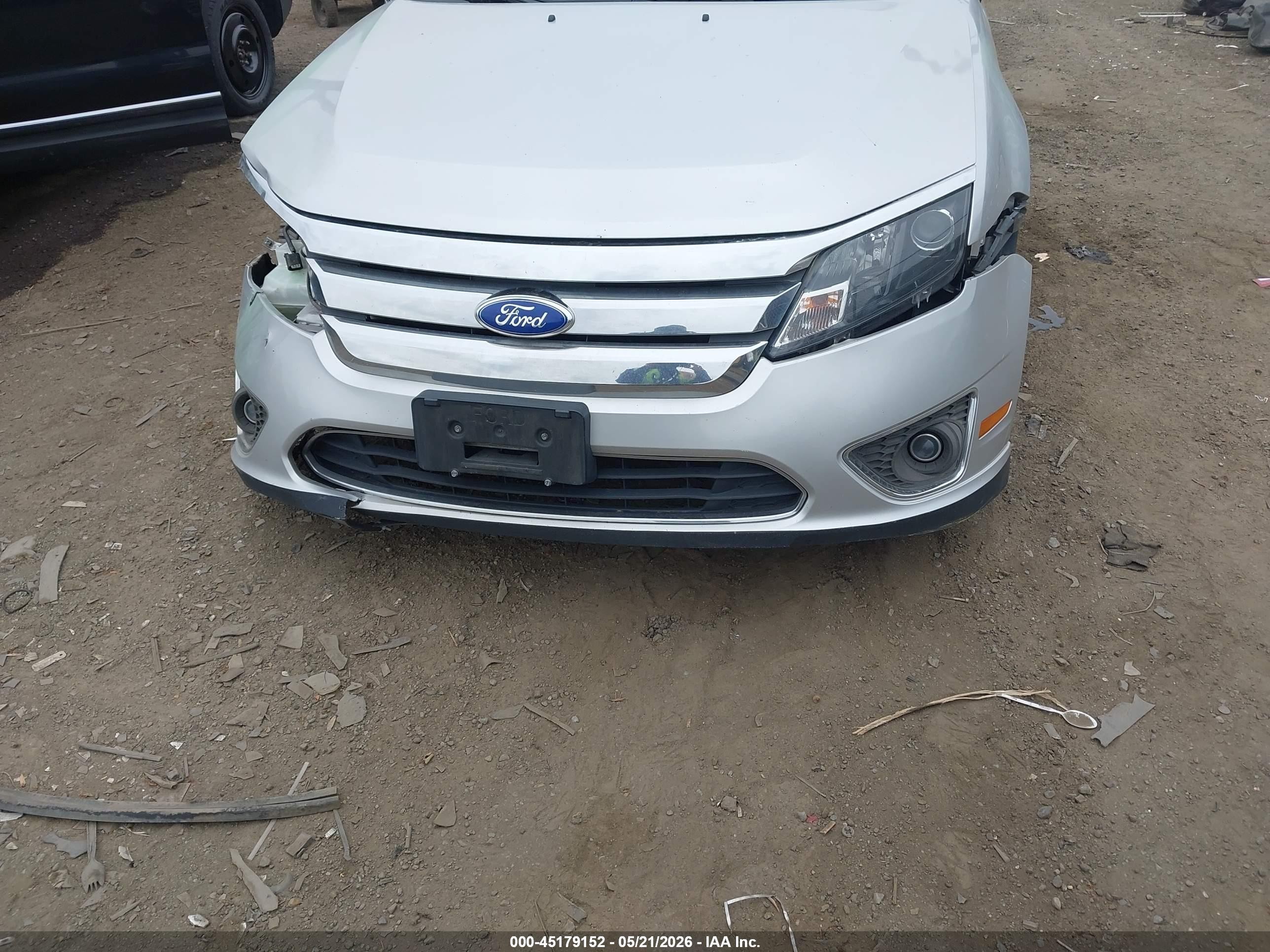2011 Ford Fusion Hybrid   Серебряный vin: 3FADP0L31BR264422