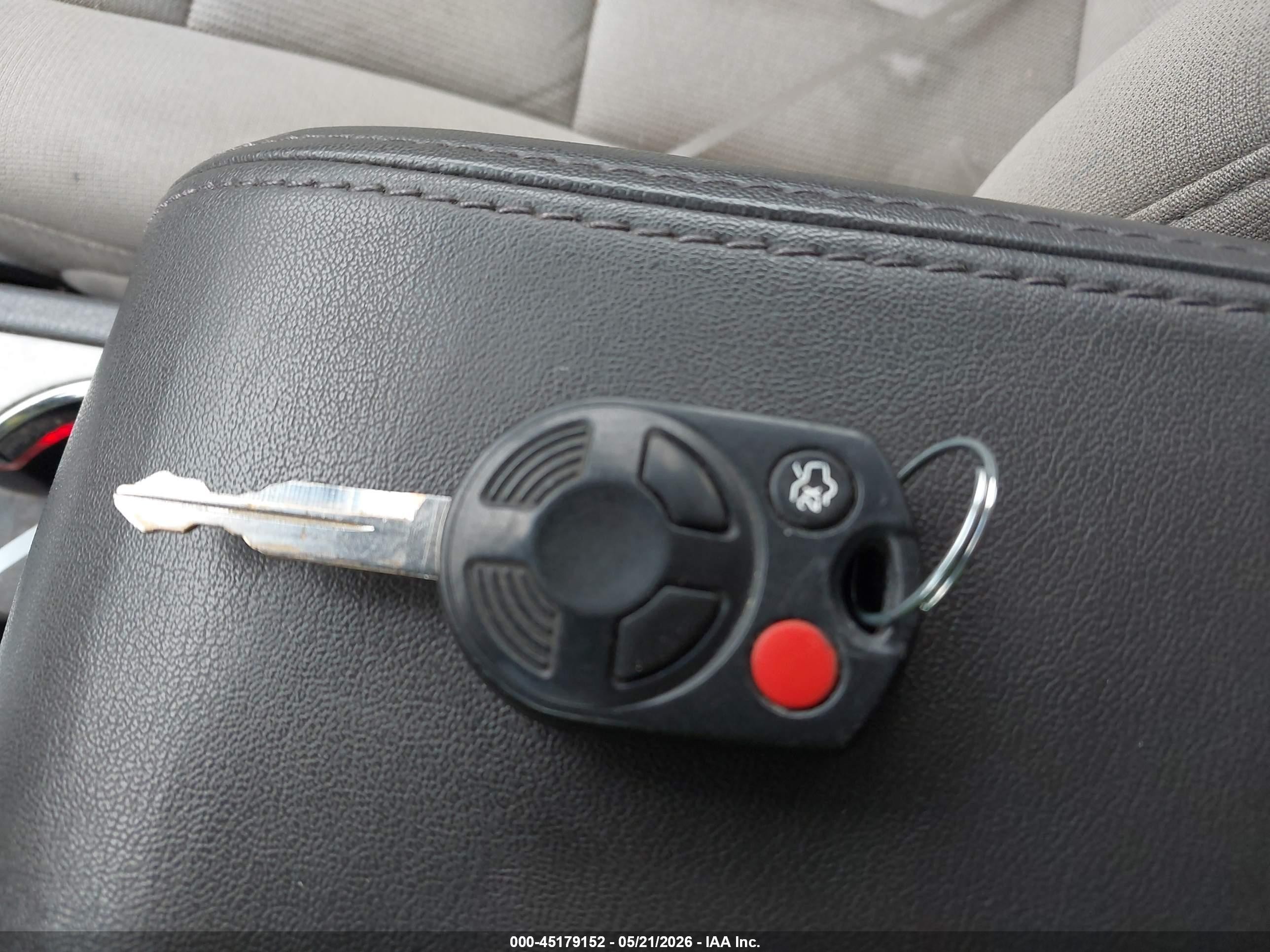 2011 Ford Fusion Hybrid   Серебряный vin: 3FADP0L31BR264422