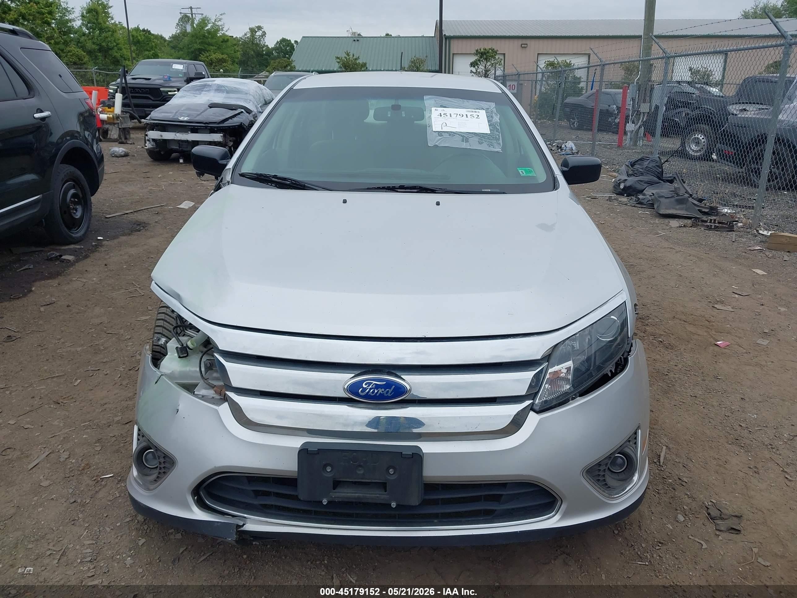 2011 Ford Fusion Hybrid   Серебряный vin: 3FADP0L31BR264422