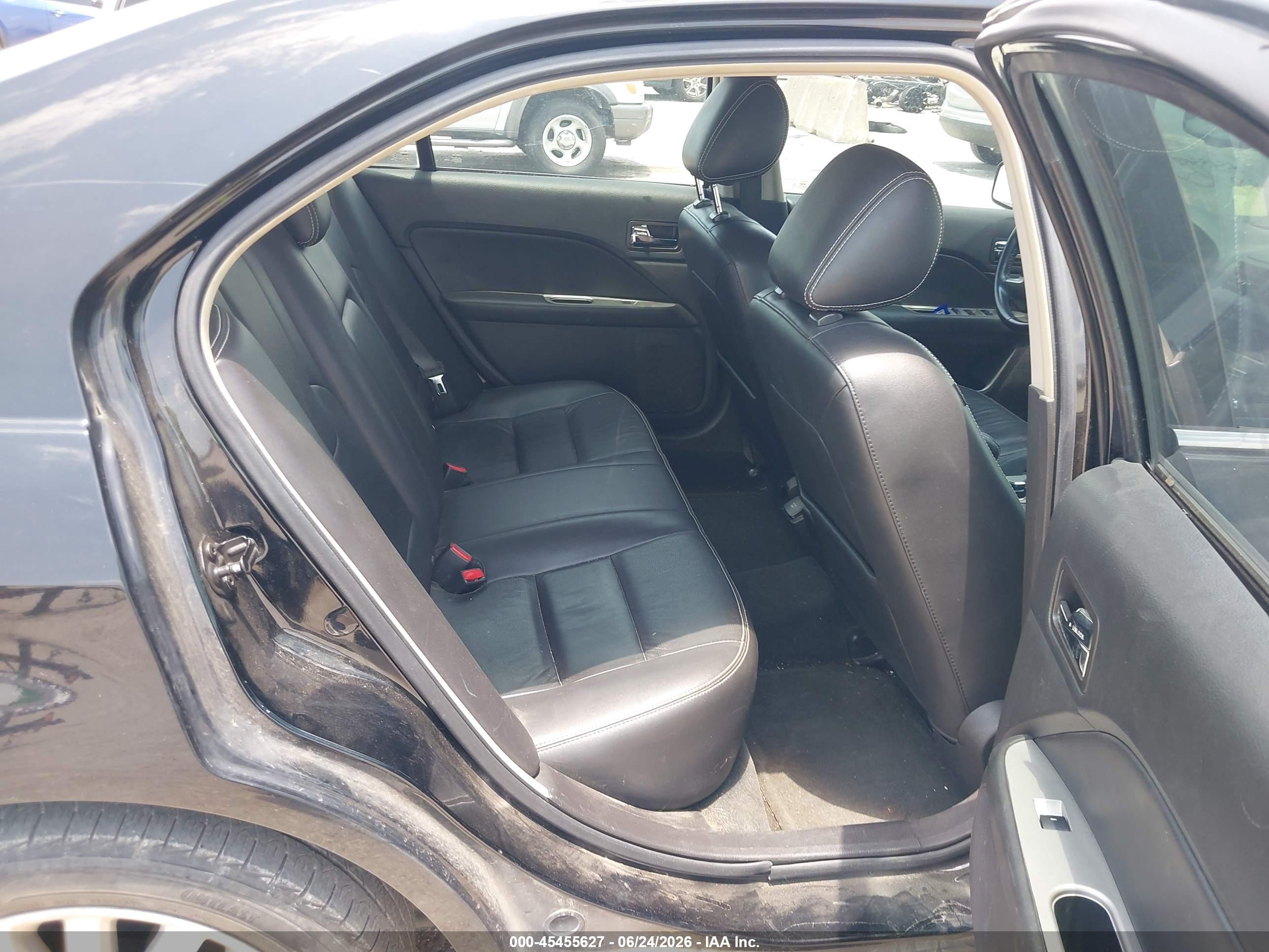 2012 Ford Fusion Hybrid   Black vin: 3FADP0L31CR169585