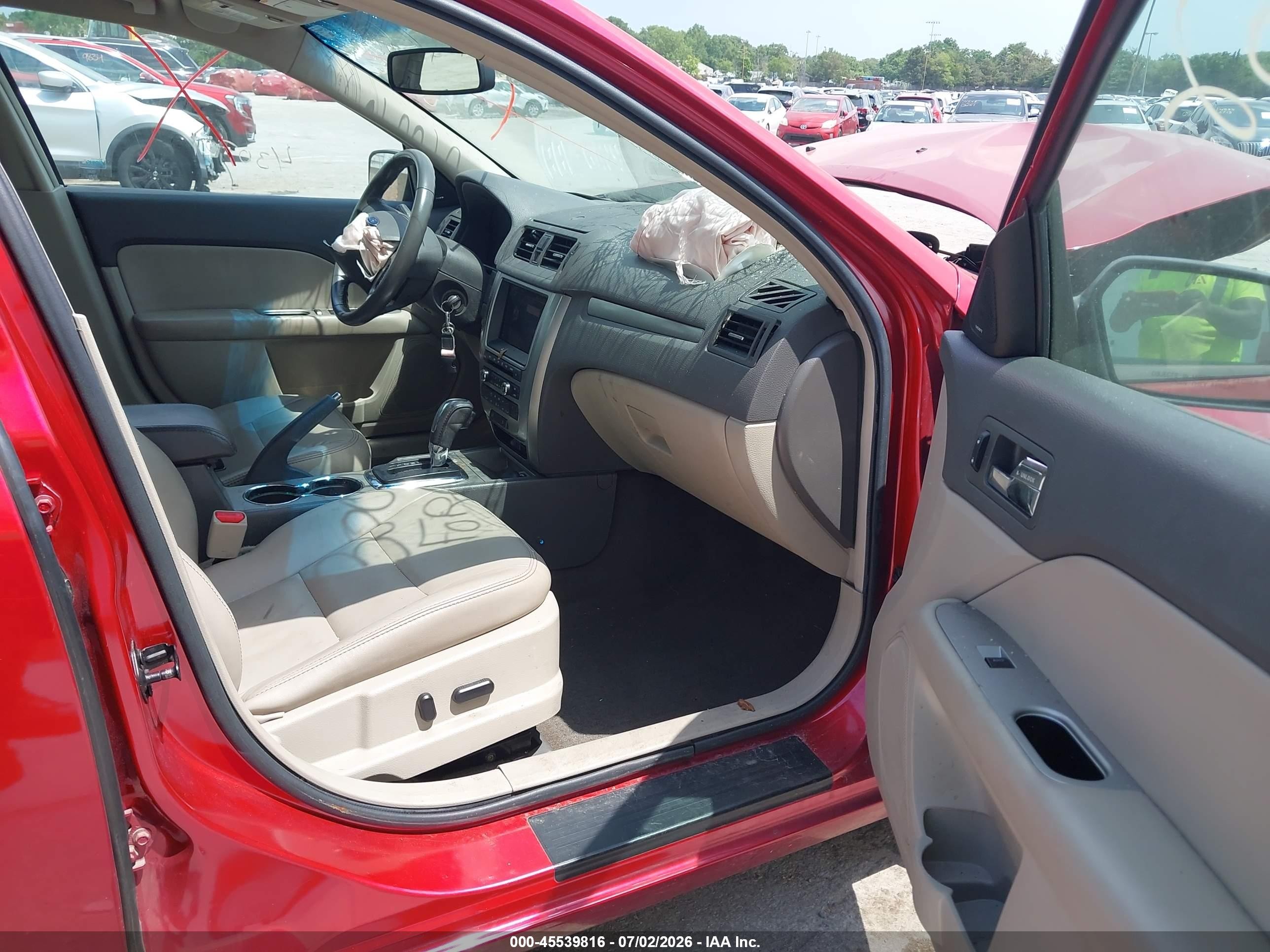 2012 Ford Fusion Hybrid   Красный vin: 3FADP0L31CR430701