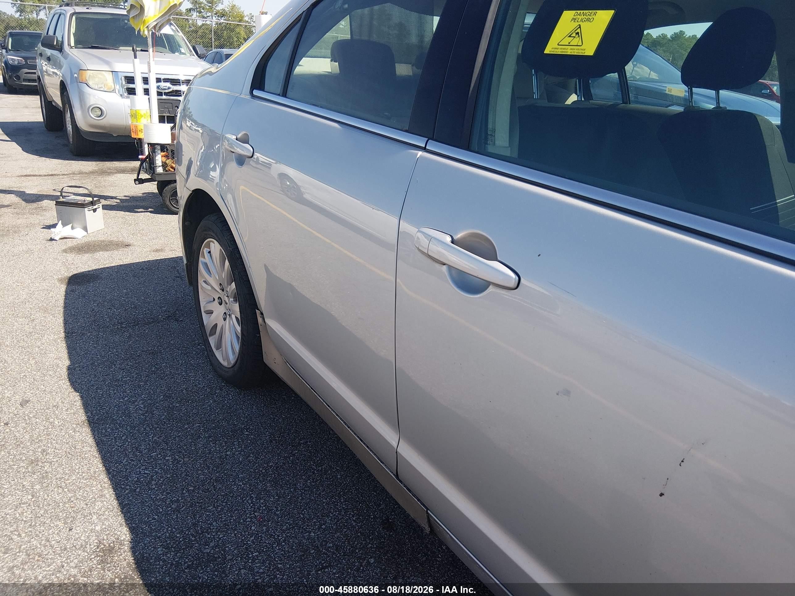 2010 Ford Fusion Hybrid Silver vin: 3FADP0L32AR150072