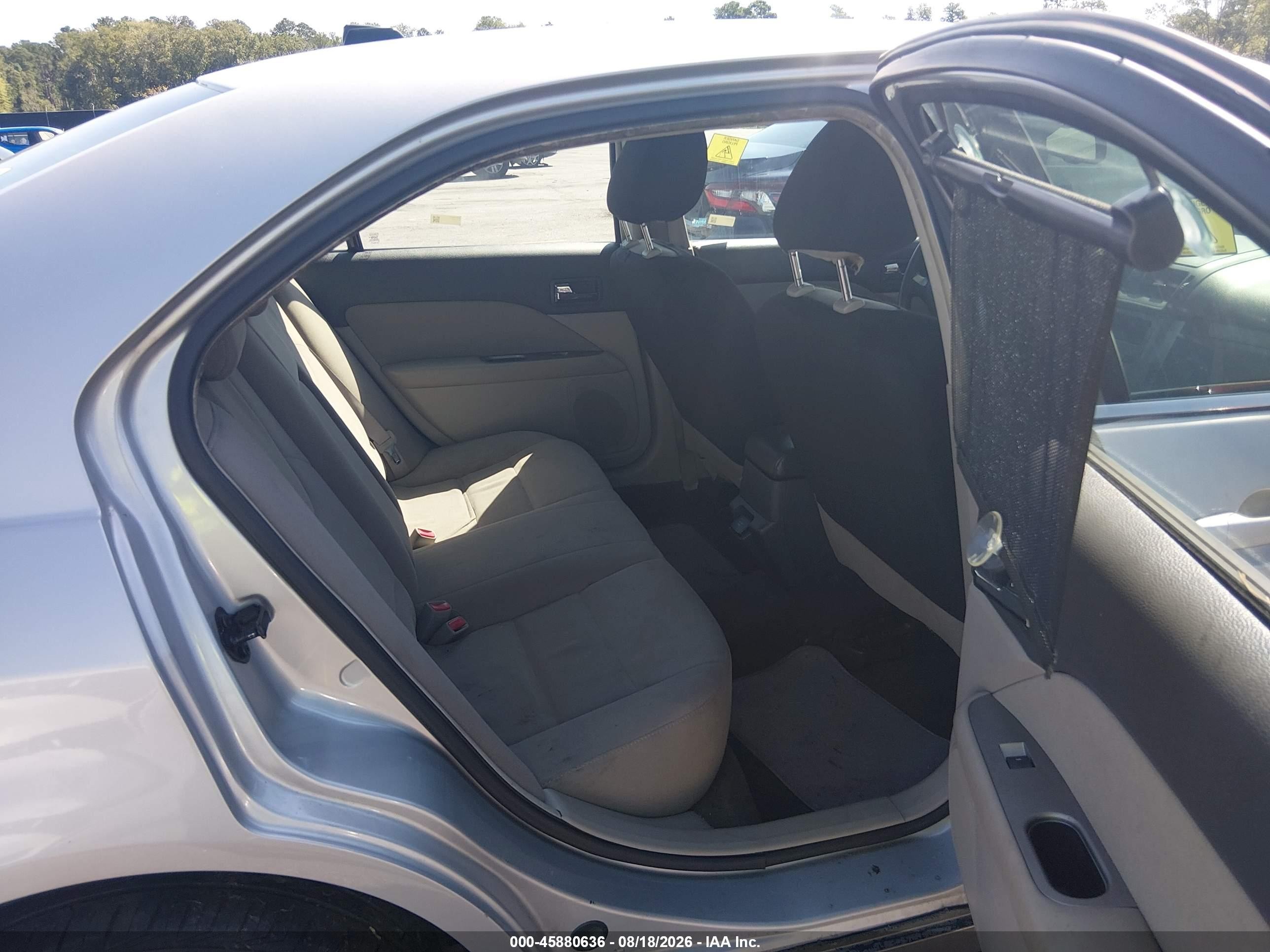 2010 Ford Fusion Hybrid Silver vin: 3FADP0L32AR150072