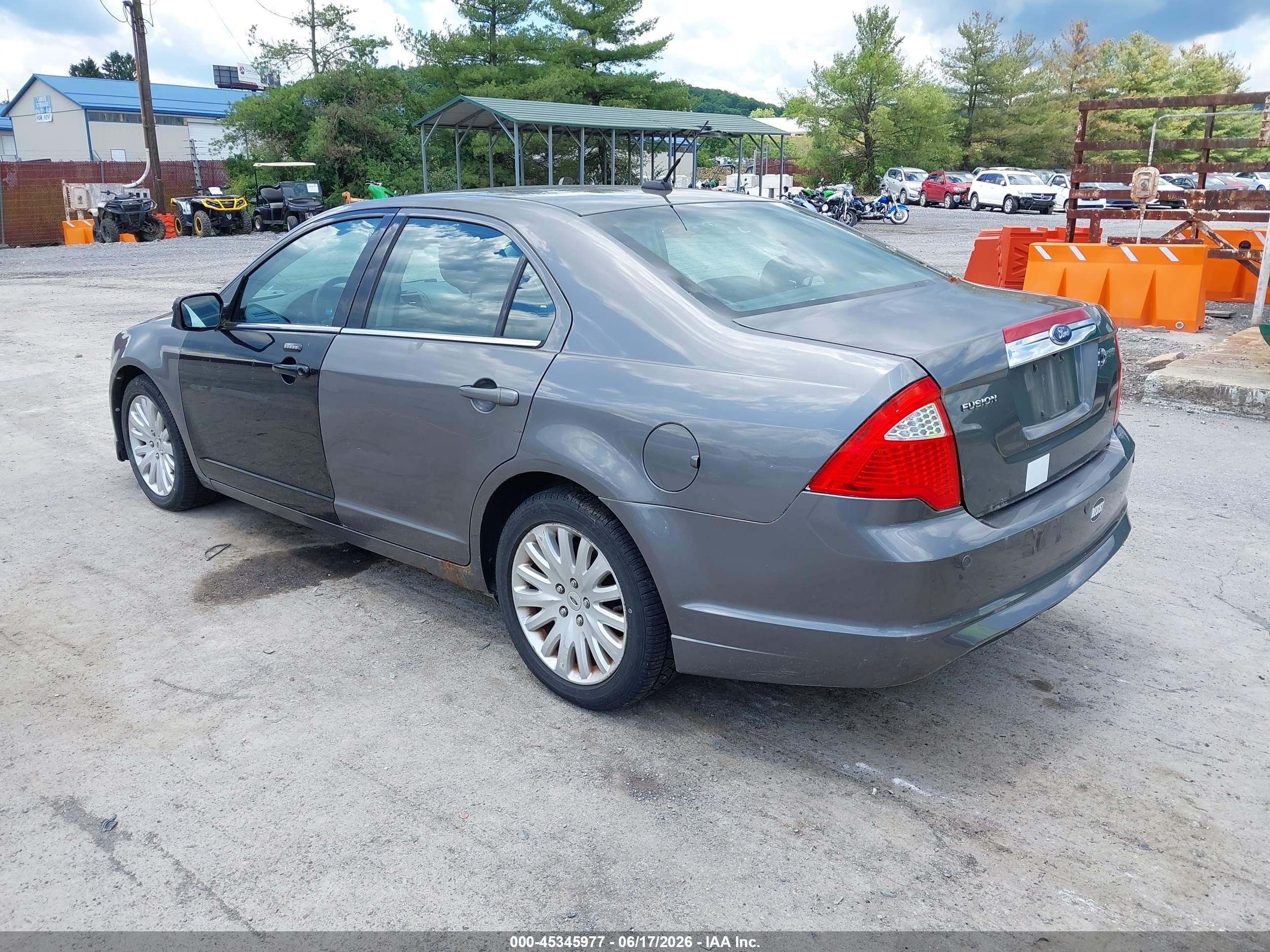2010 Ford Fusion Hybrid   Серебряный vin: 3FADP0L32AR160102