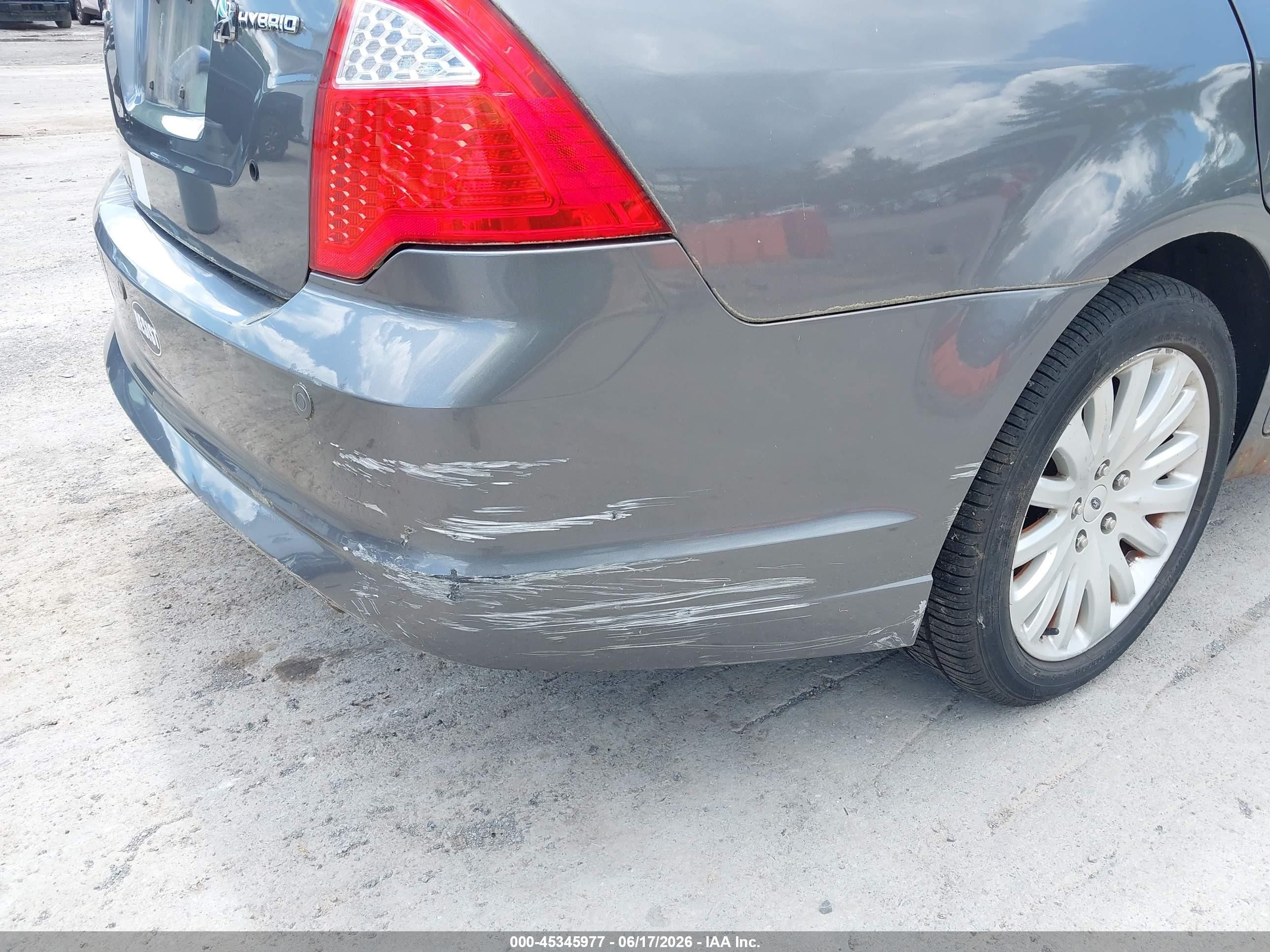 2010 Ford Fusion Hybrid   Серебряный vin: 3FADP0L32AR160102
