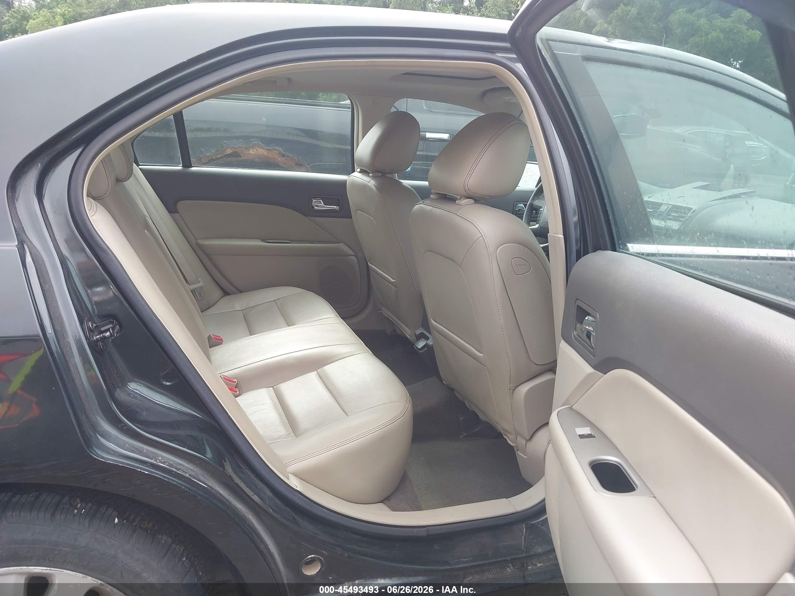 2010 Ford Fusion Hybrid   Gray vin: 3FADP0L32AR254755