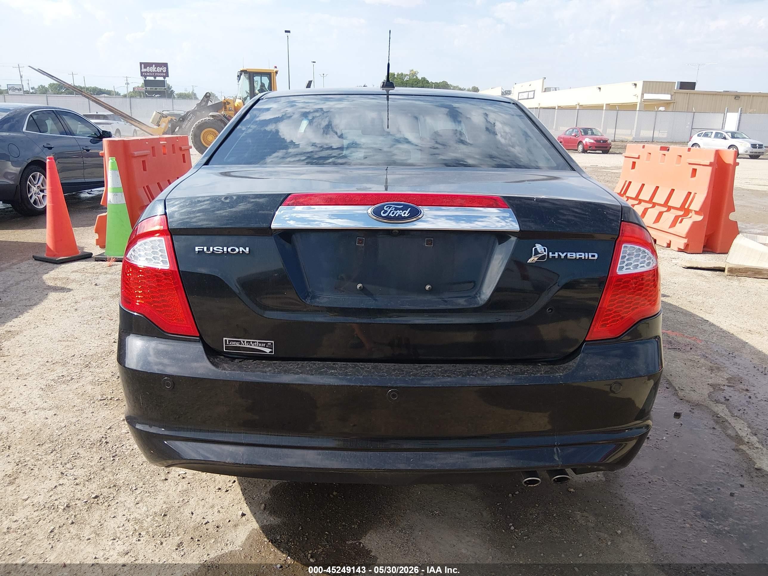 2010 Ford Fusion Hybrid   Black vin: 3FADP0L32AR303839