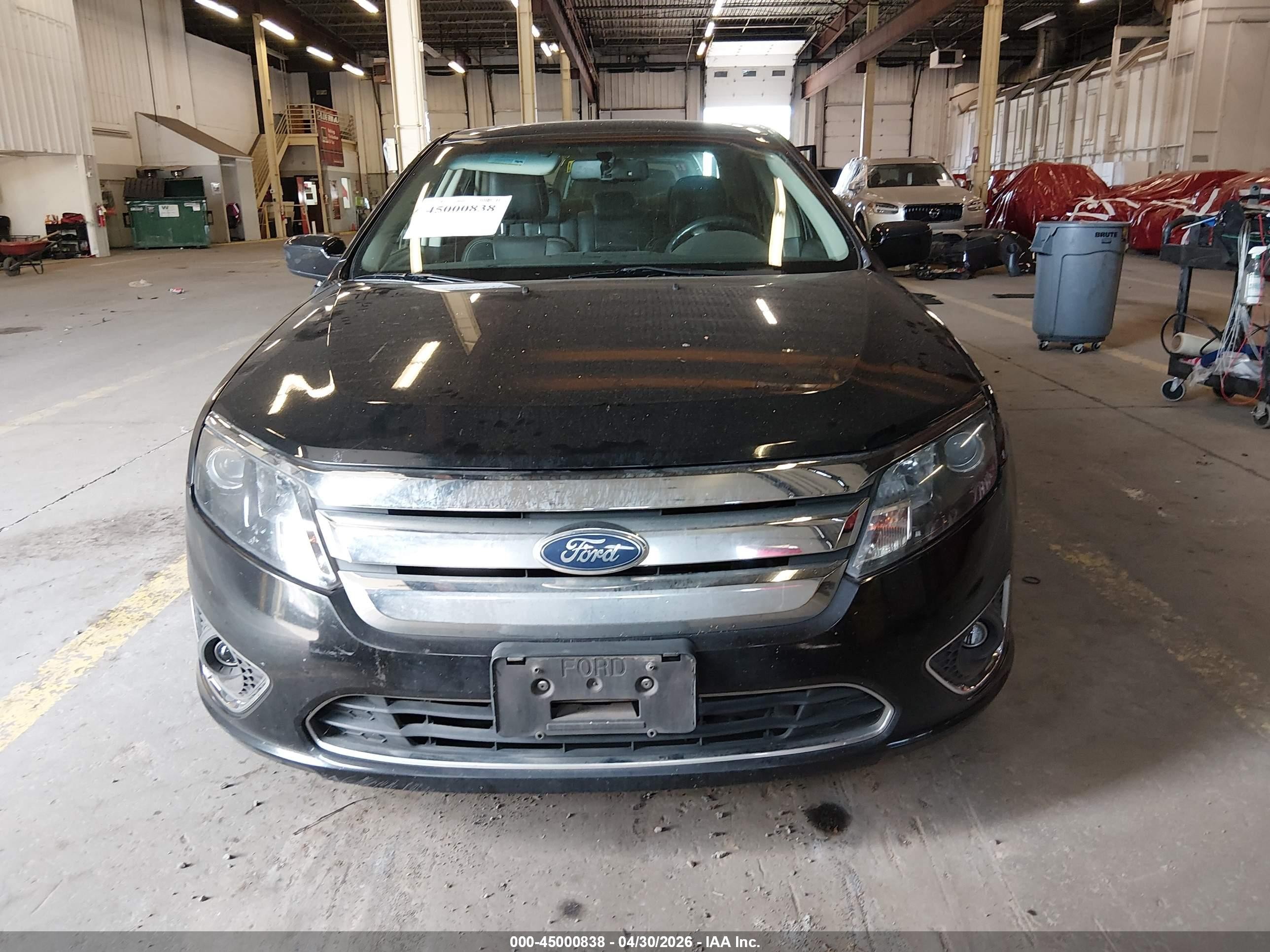 2010 Ford Fusion Hybrid   Black vin: 3FADP0L32AR308040