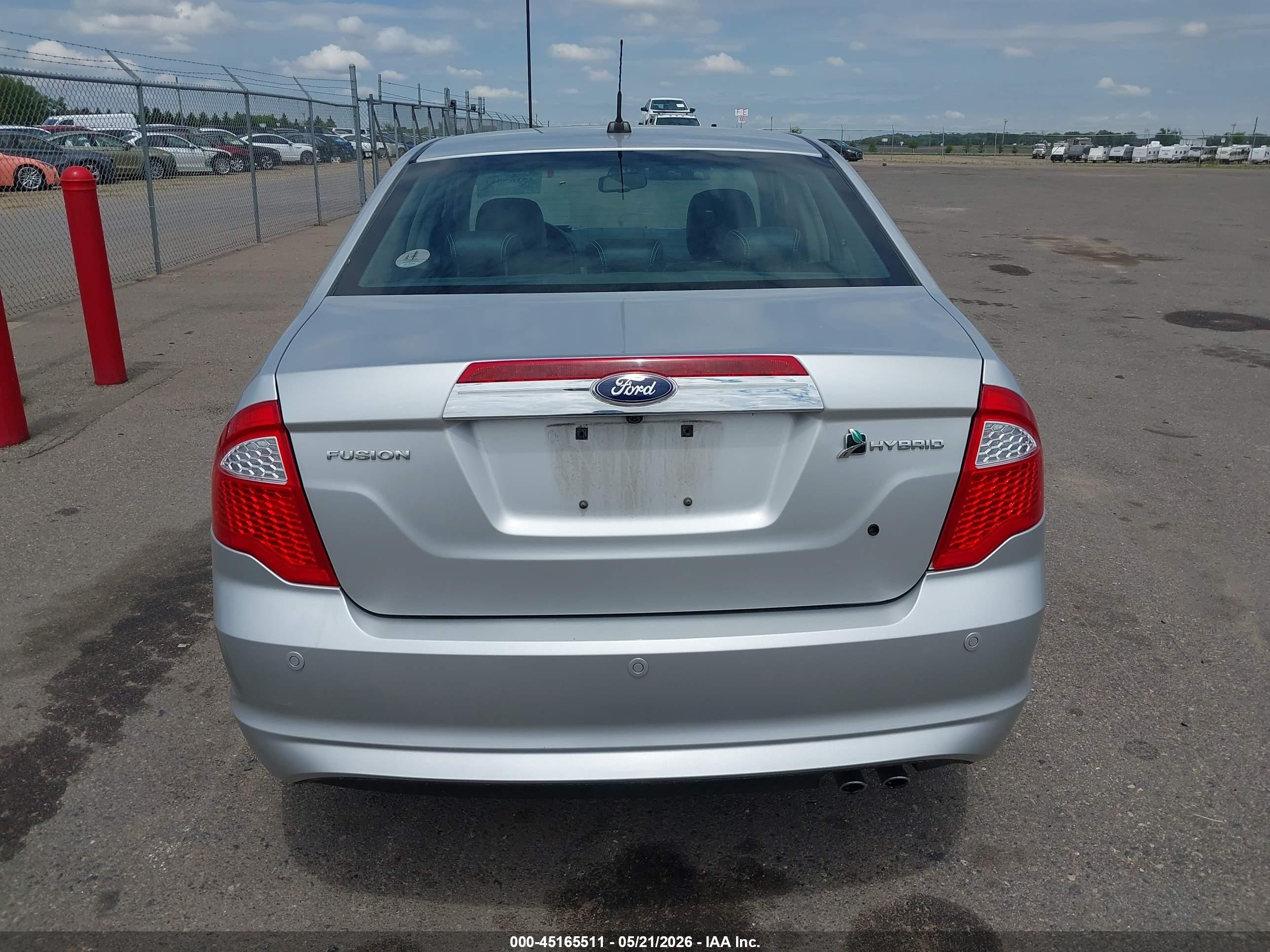 2010 Ford Fusion Hybrid   Silver vin: 3FADP0L32AR388634