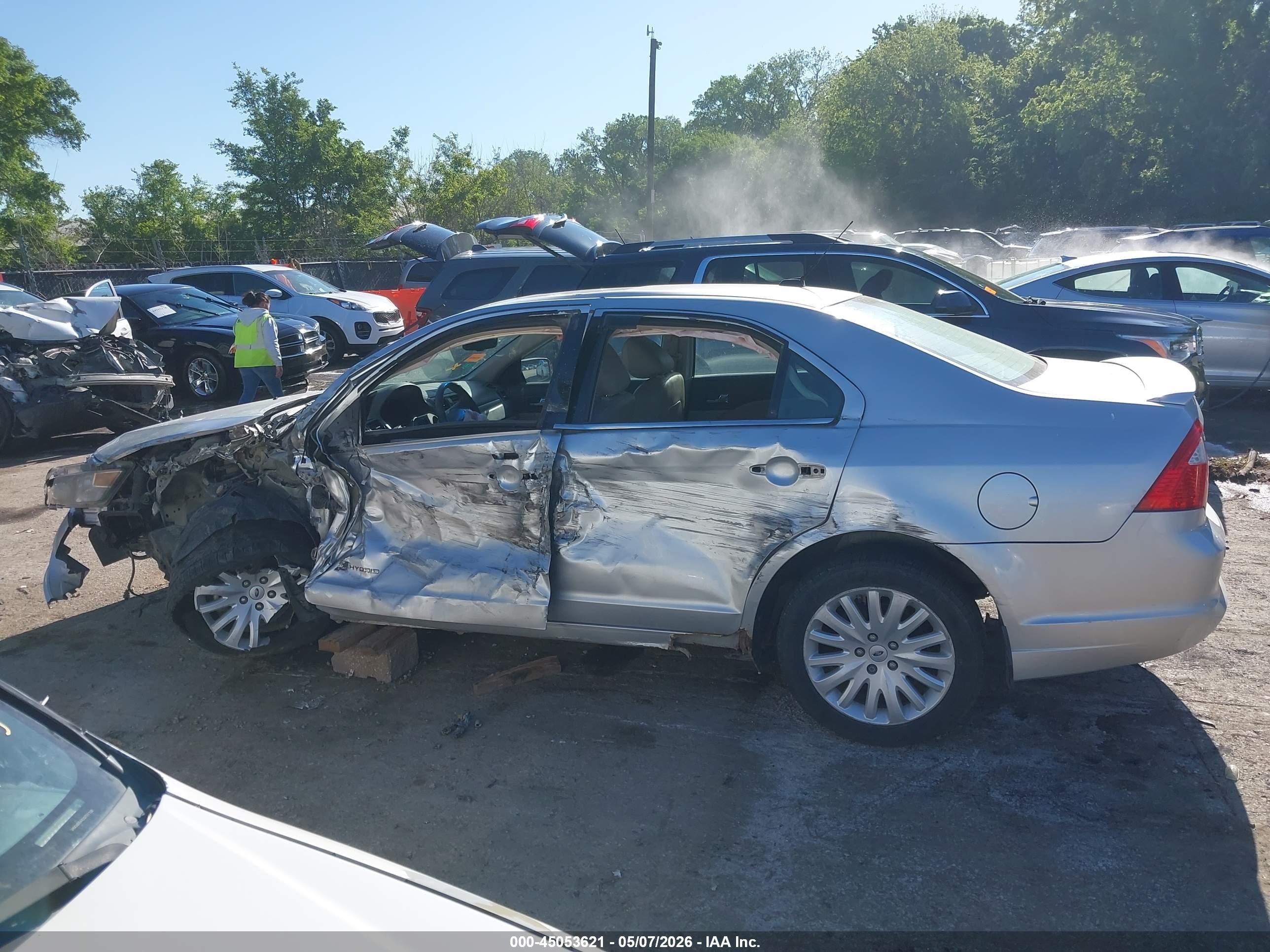 2011 Ford Fusion Hybrid Silver vin: 3FADP0L32BR173028