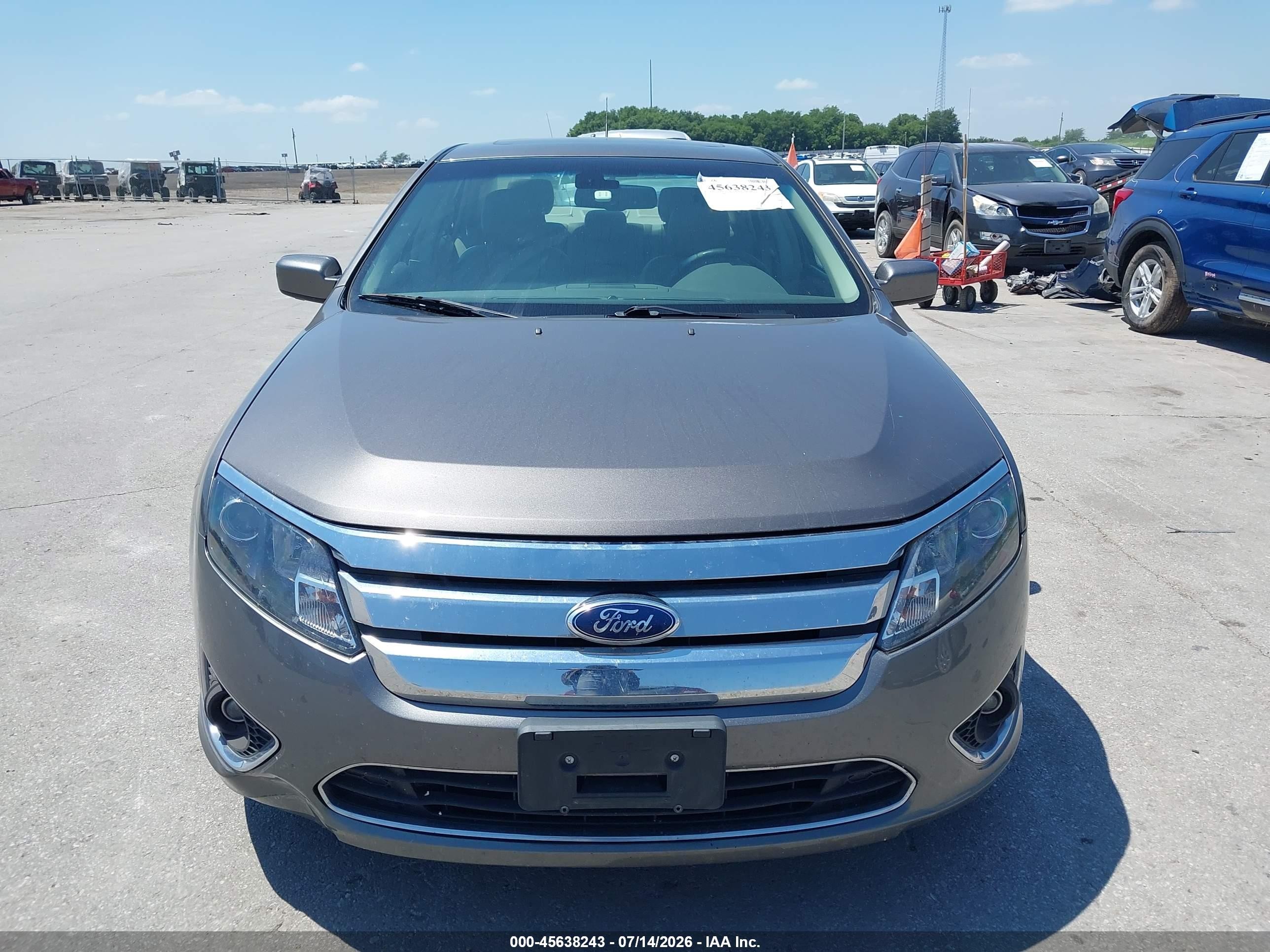 2012 Ford Fusion Hybrid   Gray vin: 3FADP0L32CR173385
