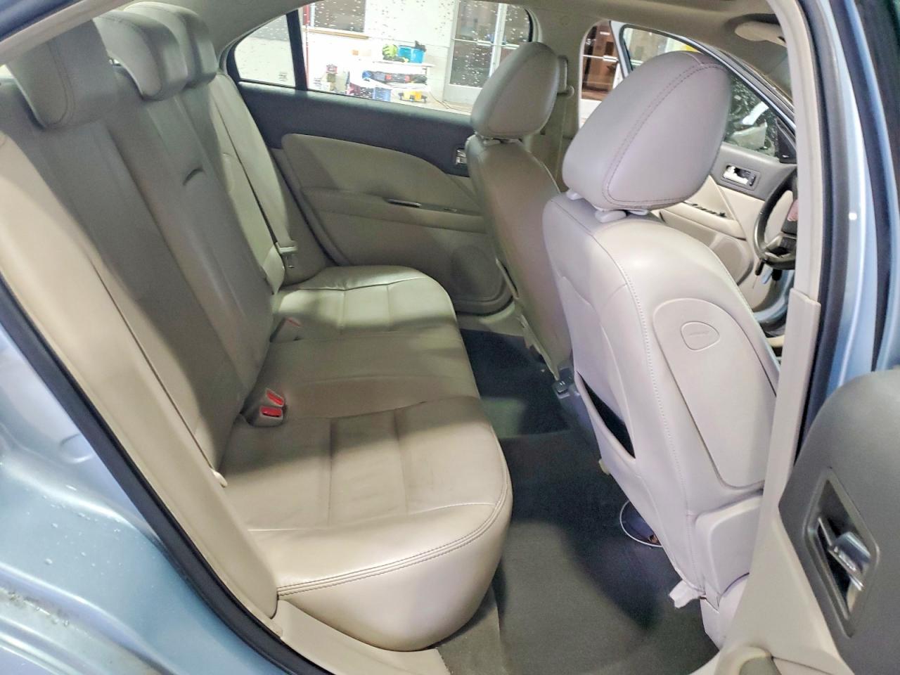 2010 Ford Fusion Hybrid Blue vin: 3FADP0L33AR199927