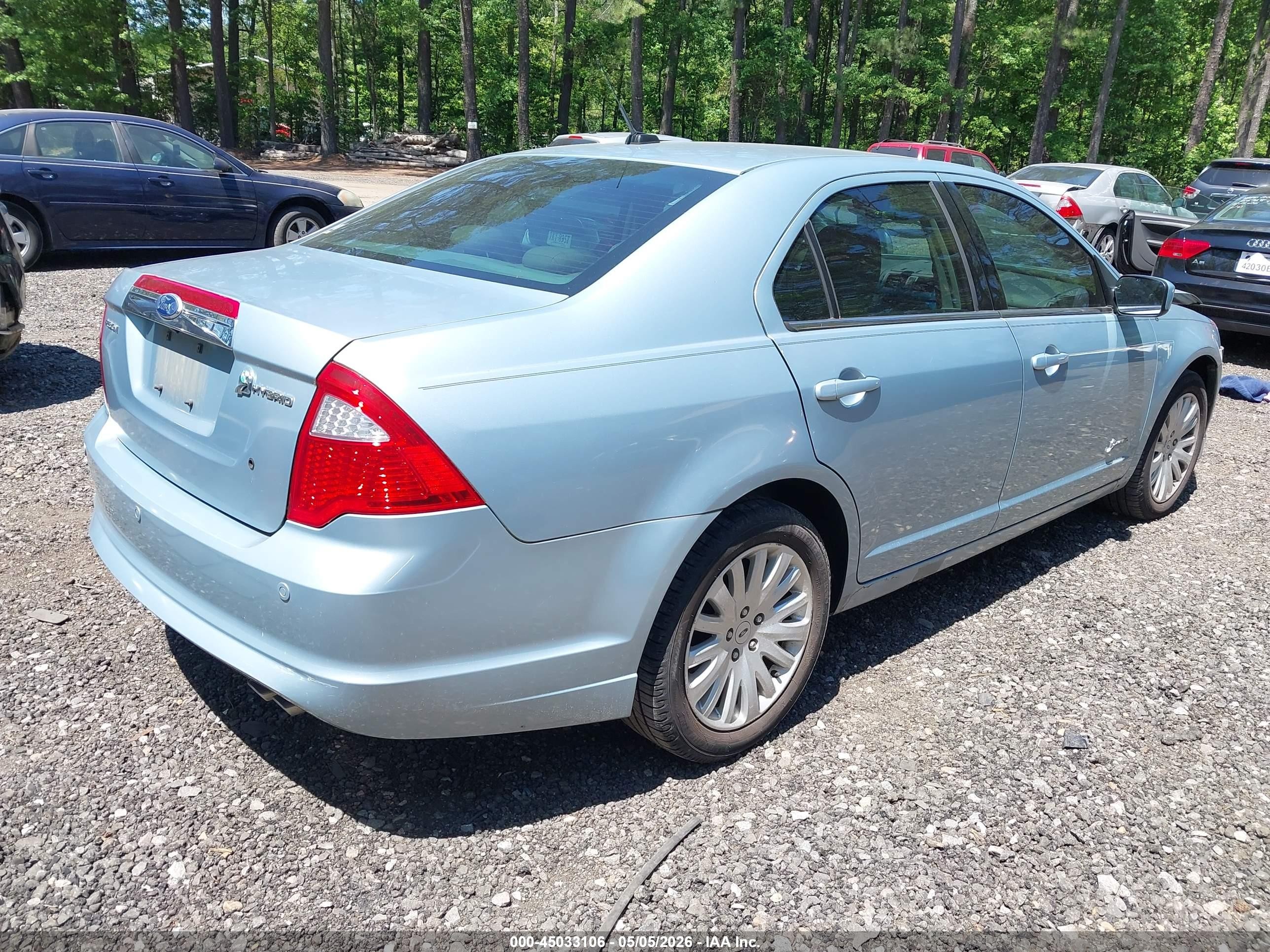 2010 Ford Fusion Hybrid   Light Blue vin: 3FADP0L33AR365525