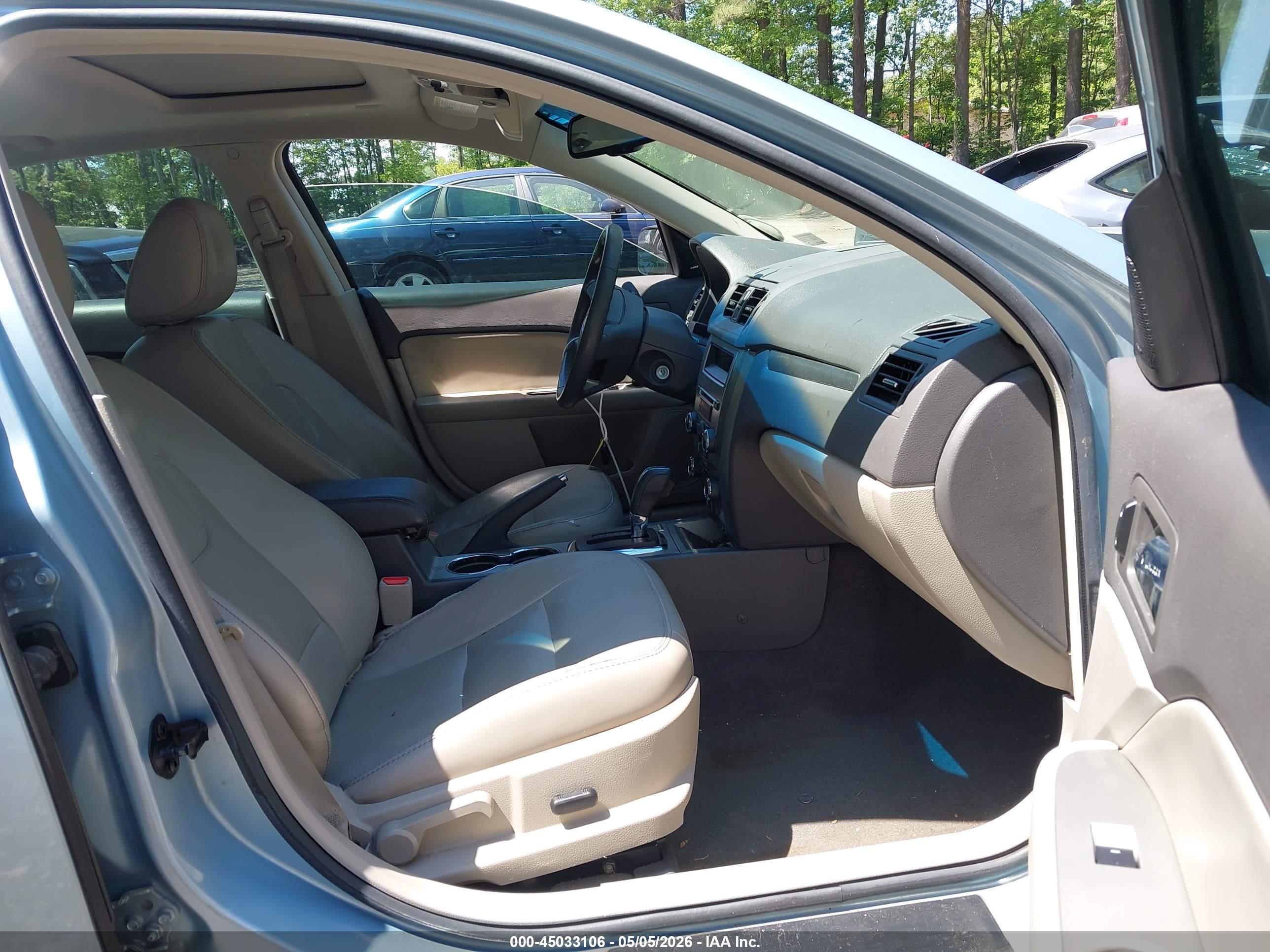 2010 Ford Fusion Hybrid   Light Blue vin: 3FADP0L33AR365525