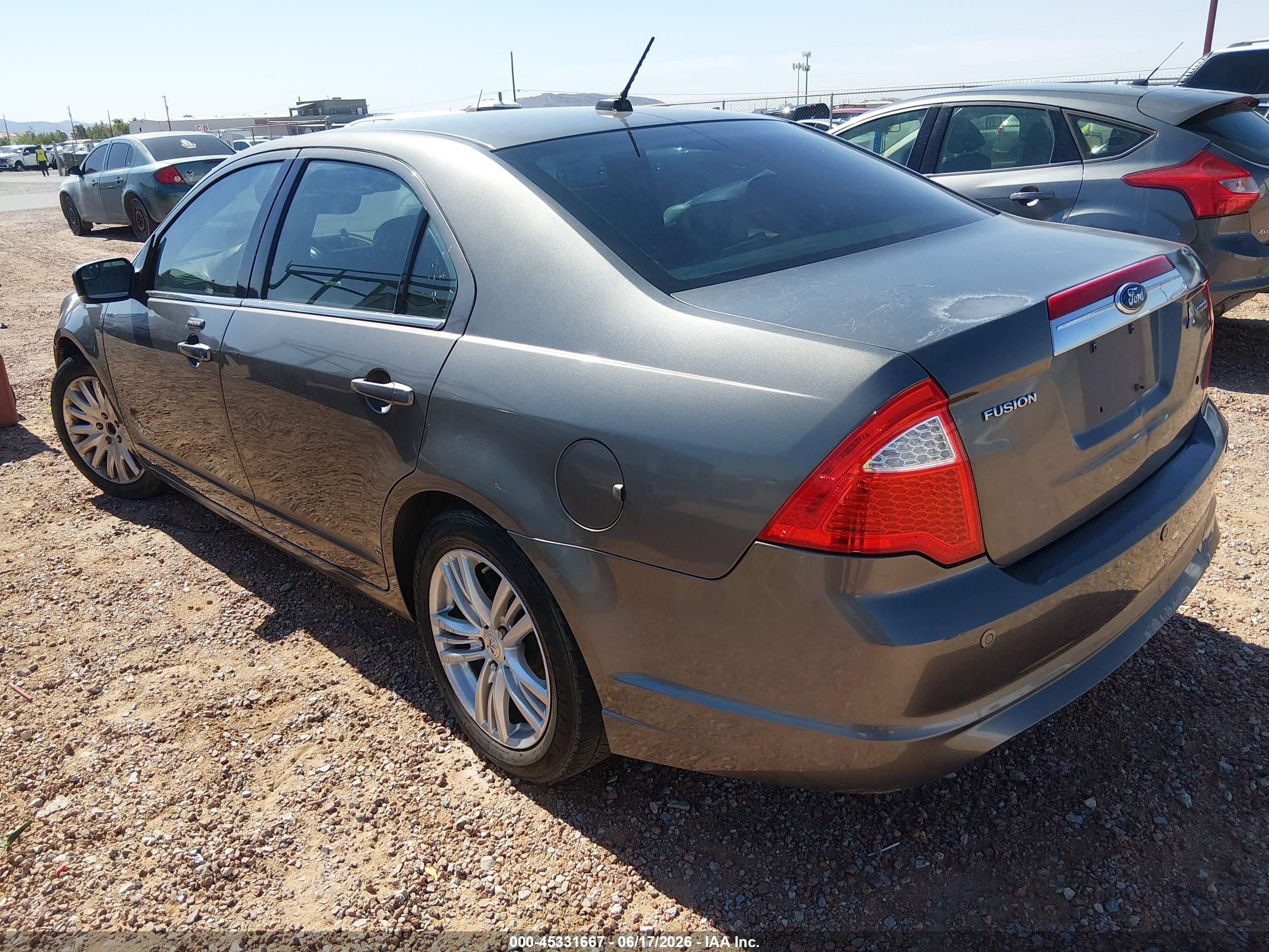2011 Ford Fusion Hybrid   Gray vin: 3FADP0L33BR141592