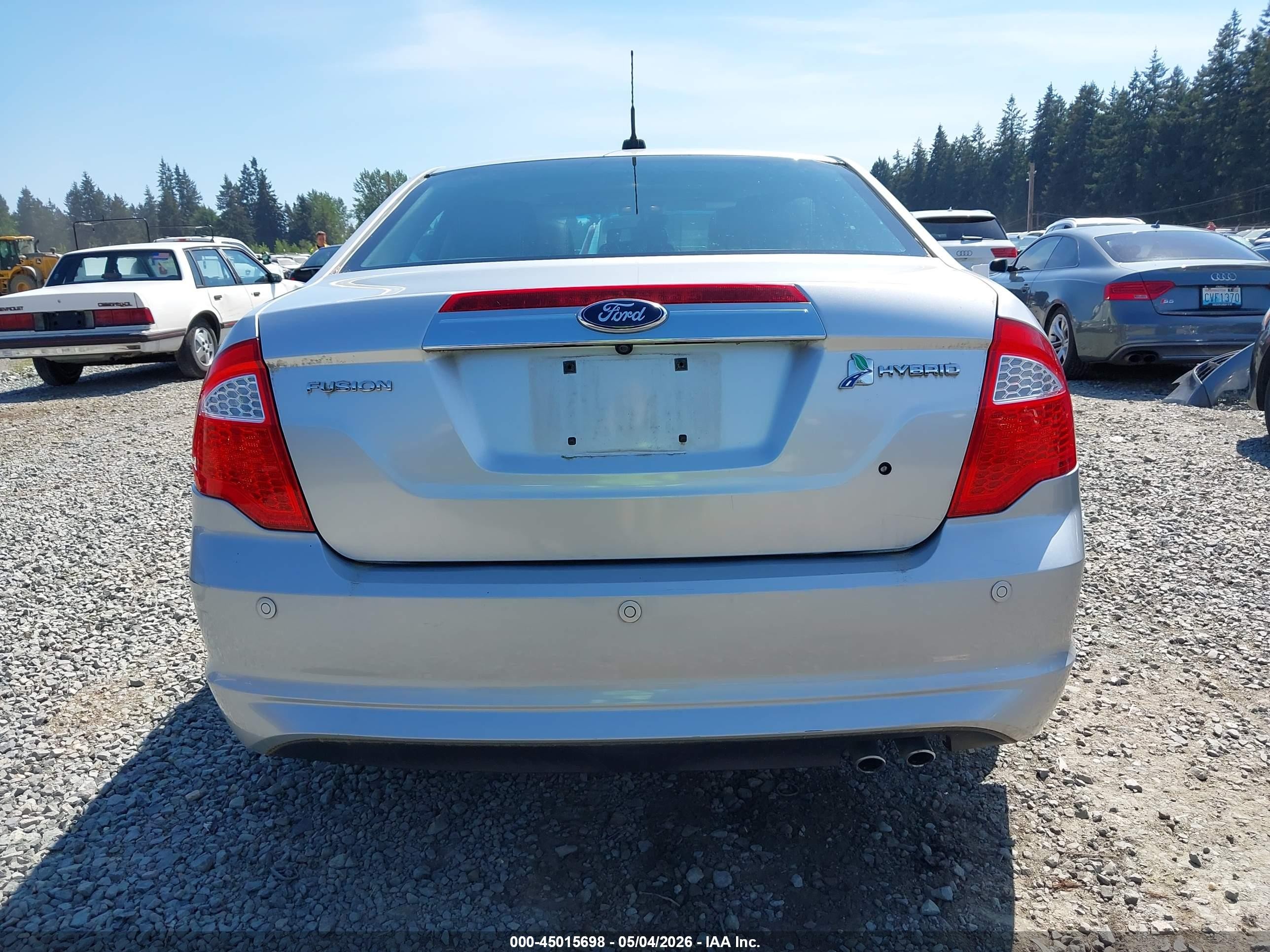 2011 Ford Fusion Hybrid   Silver vin: 3FADP0L33BR184832