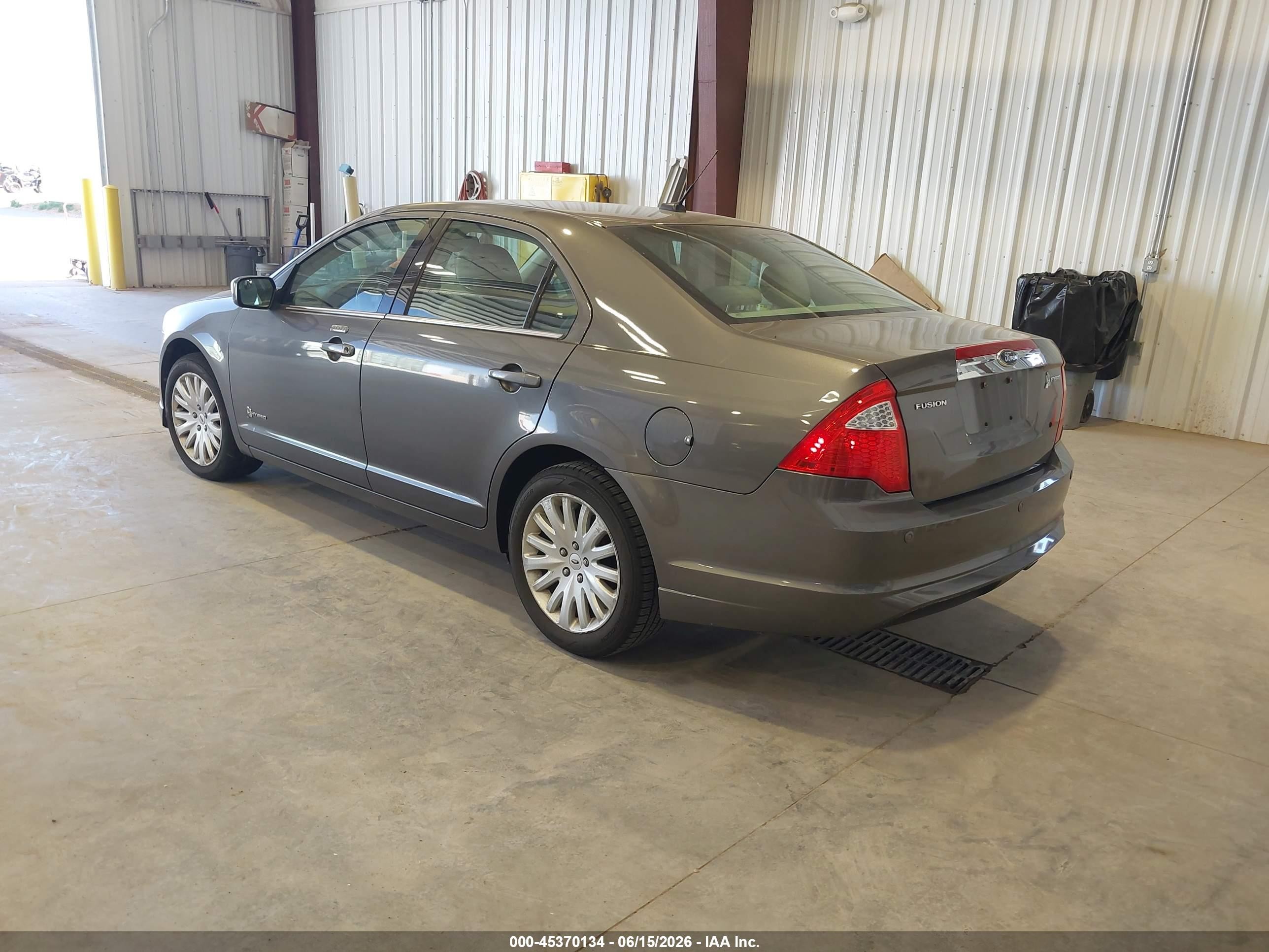 2011 Ford Fusion Hybrid   Gray vin: 3FADP0L33BR304502