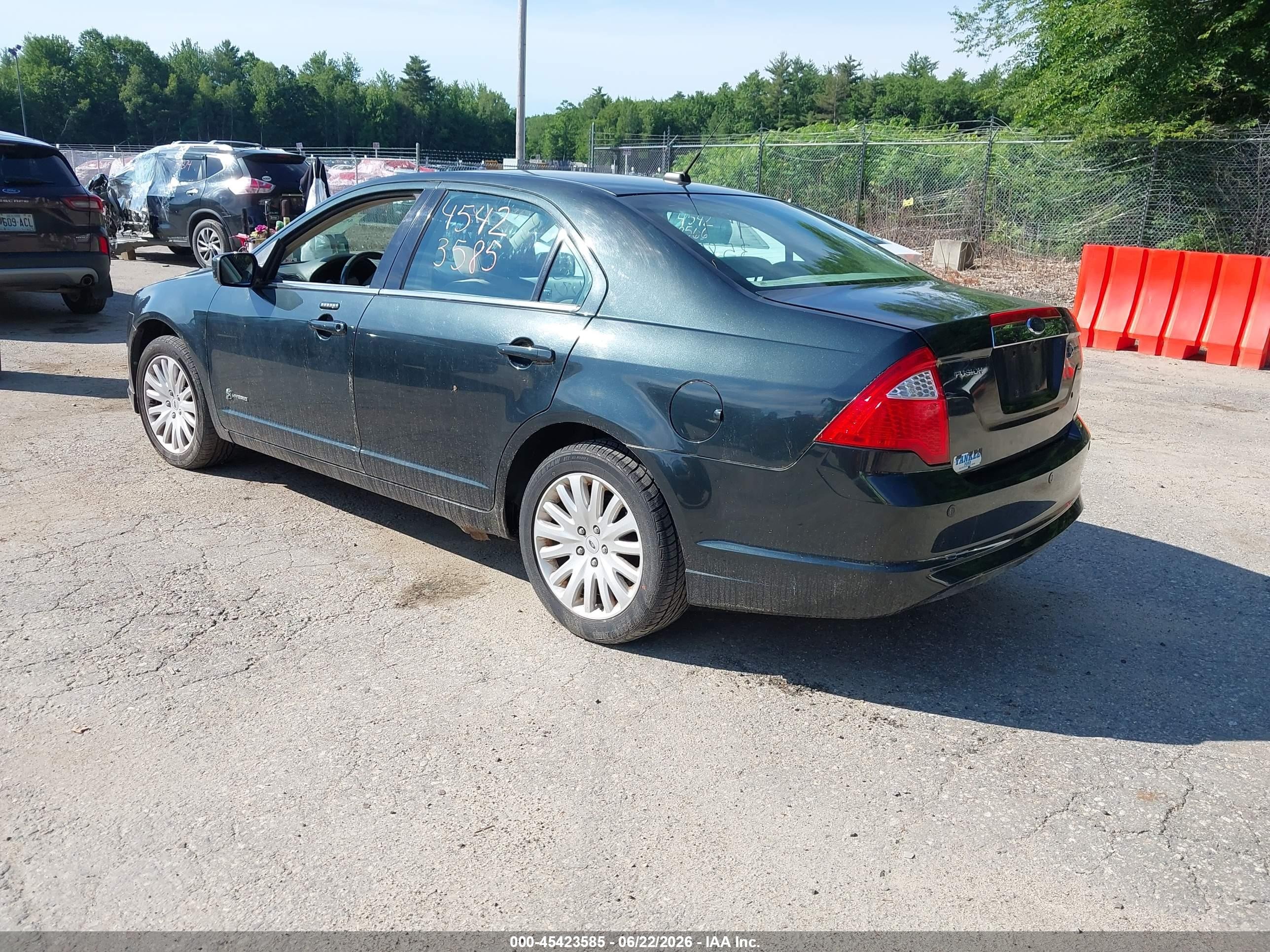 2010 Ford Fusion Hybrid   Gray vin: 3FADP0L34AR106798