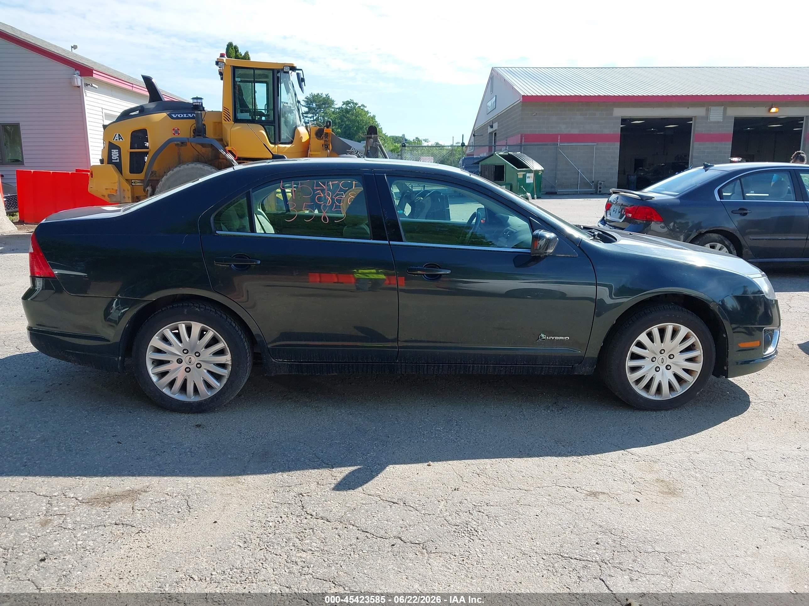 2010 Ford Fusion Hybrid   Gray vin: 3FADP0L34AR106798