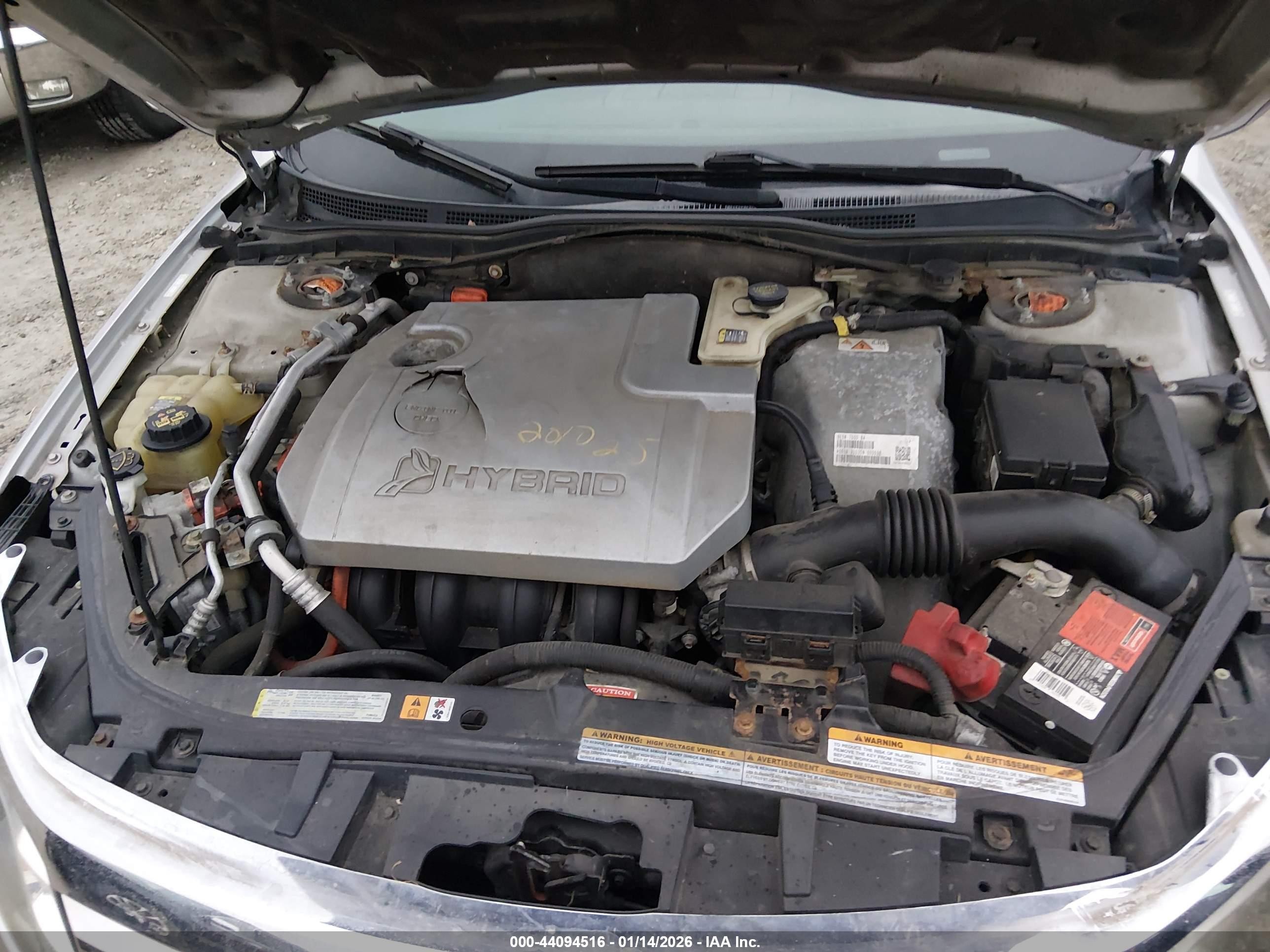 2010 Ford Fusion Hybrid   Silver vin: 3FADP0L34AR144693