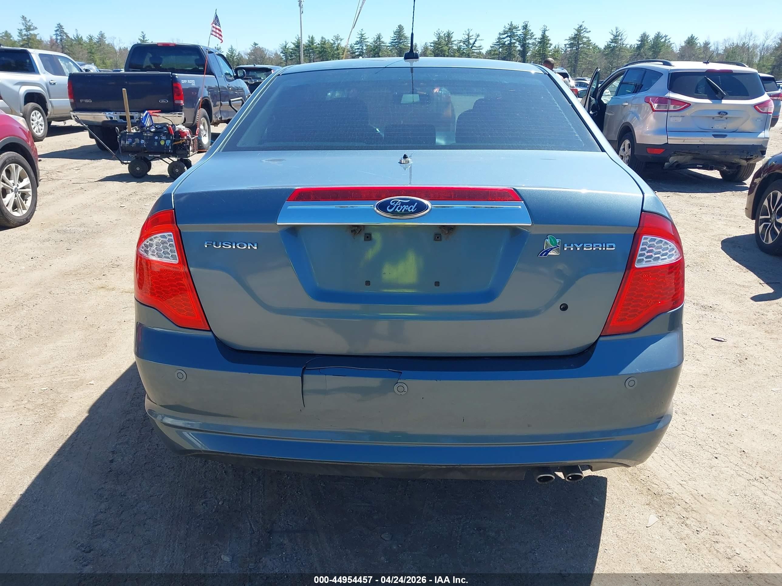 2011 Ford Fusion Hybrid   Blue vin: 3FADP0L34BR224478