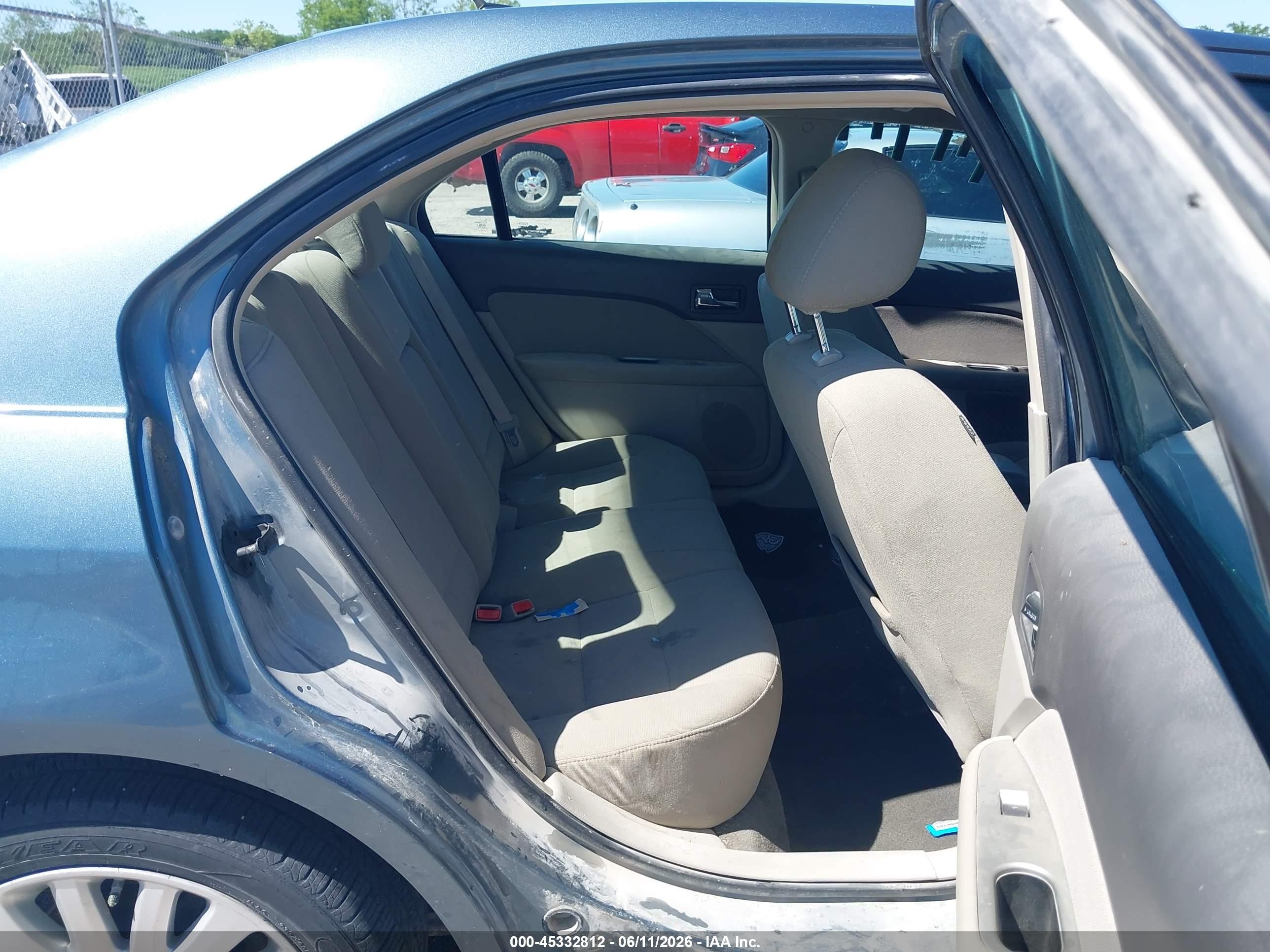 2011 Ford Fusion Hybrid   Blue vin: 3FADP0L34BR292201
