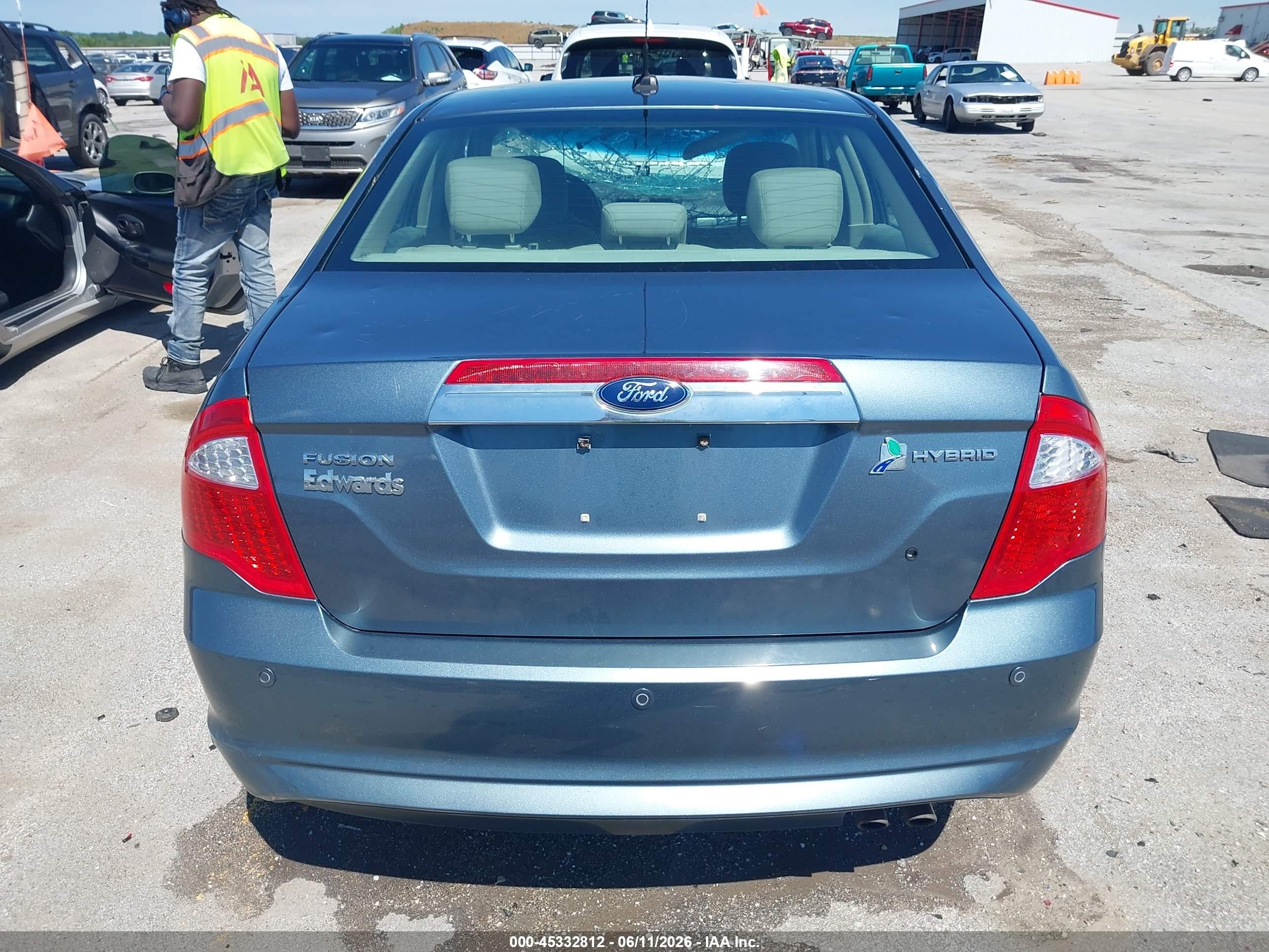 2011 Ford Fusion Hybrid   Blue vin: 3FADP0L34BR292201