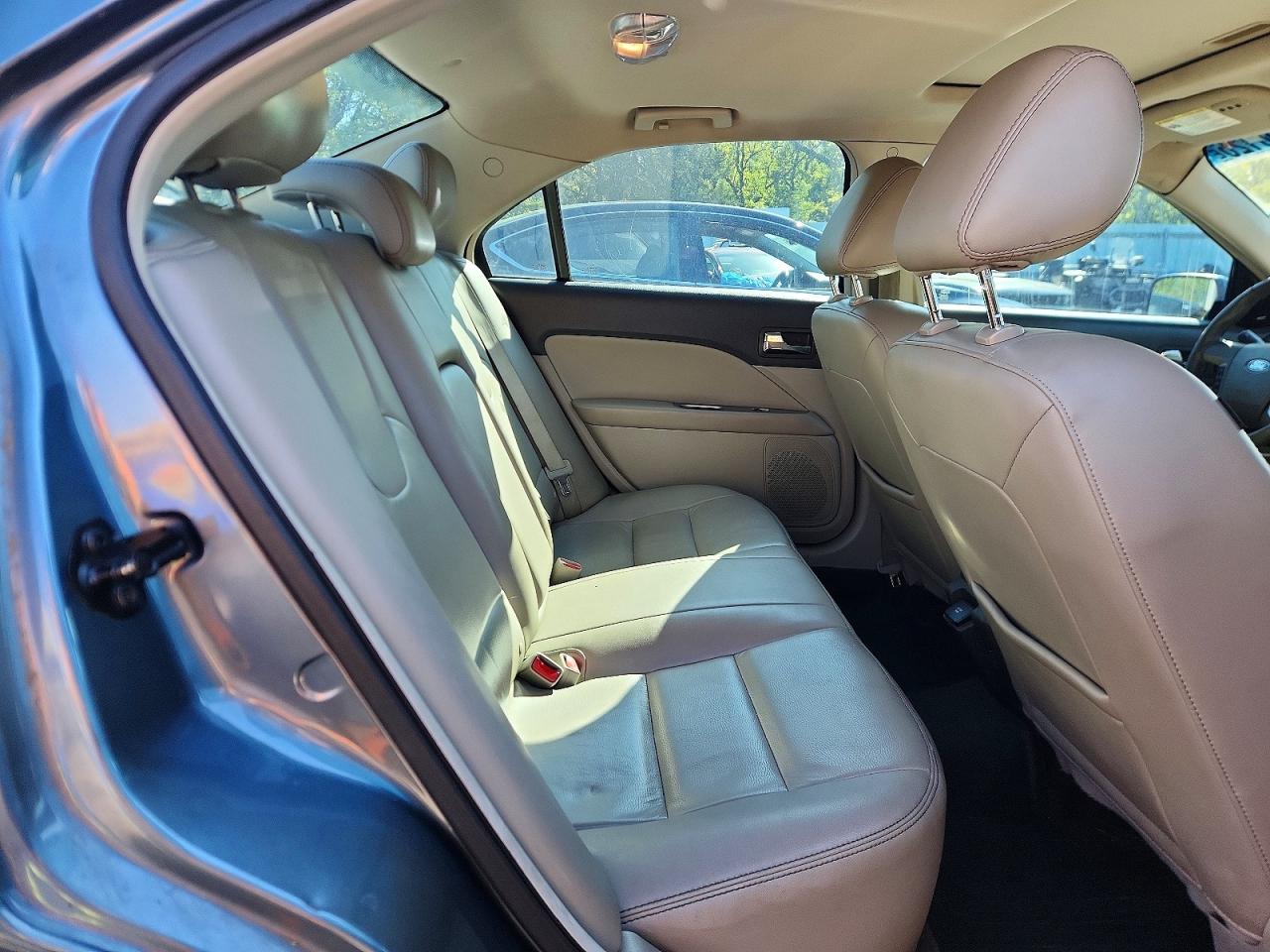 2012 Ford Fusion Hybrid Gray vin: 3FADP0L34CR184713