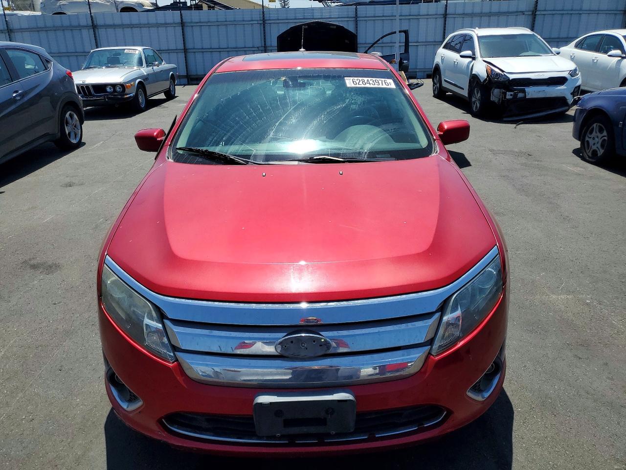 2012 Ford Fusion Hybrid Burgundy vin: 3FADP0L34CR238155