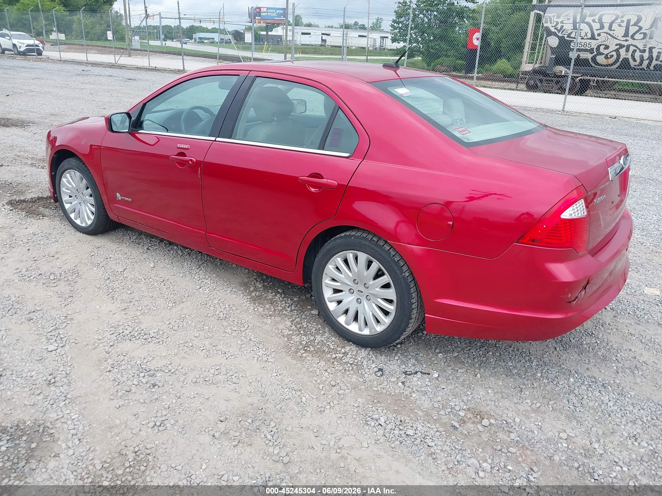 2012 Ford Fusion Hybrid   Красный vin: 3FADP0L34CR360529